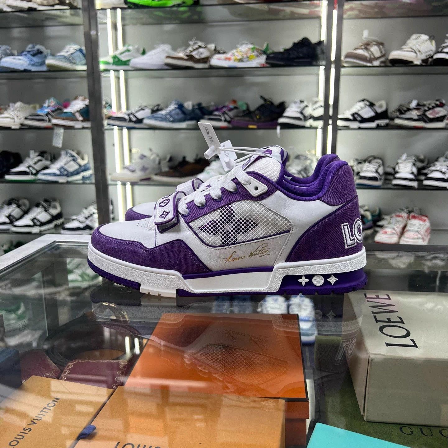 Louis Vuitton LV TRAINER White Purple New in box tried on UK8.5 Size US 8.5 / EU 41-42 - 3 Thumbnail