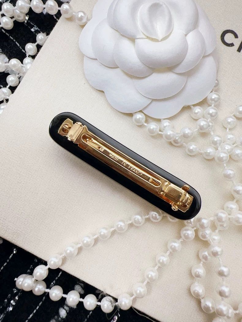 Chanel Chanel Black Double C Chain Hair Clip Size ONE SIZE - 6 Thumbnail