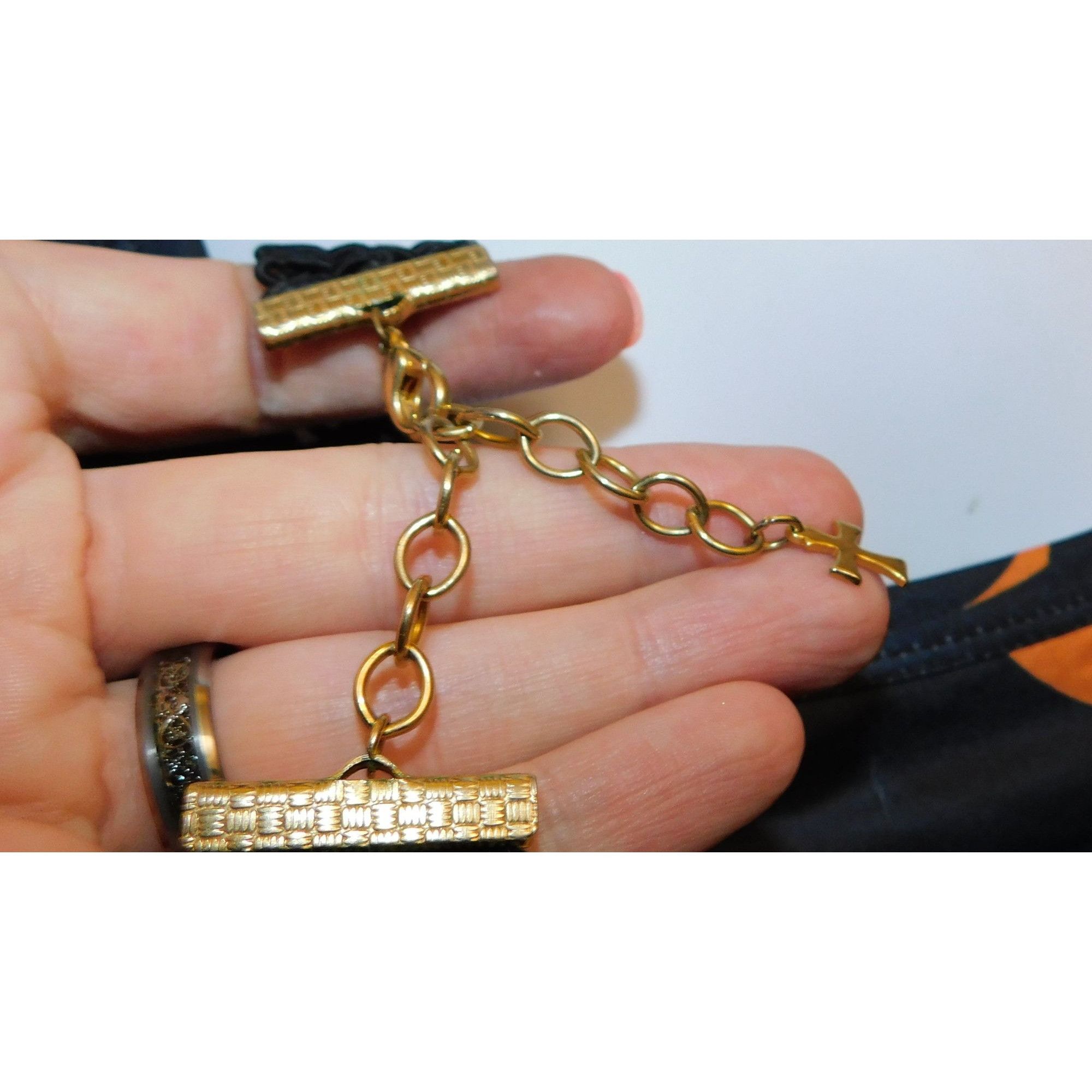 Other Gothic Black Choker With Gold Tone Cross Charm Size ONE SIZE - 2 Thumbnail