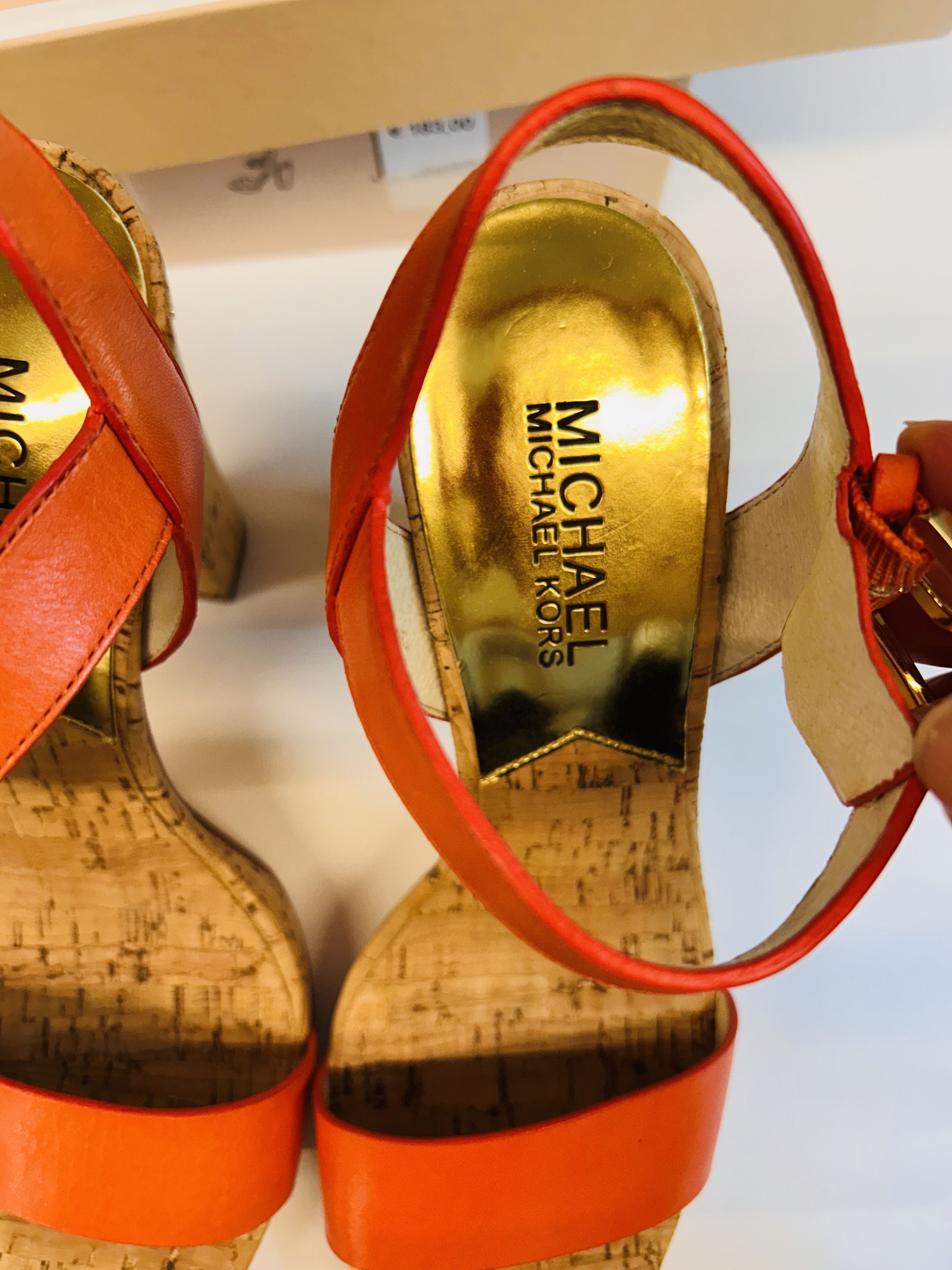 Michael Kors London Sandal (Mandarin) Size US 6 / IT 36 - 4 Thumbnail