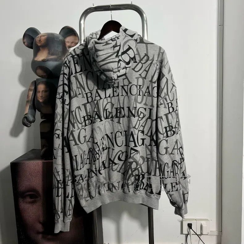 Balenciaga Balenciaga Embroidered graffiti logo jacket Size US S / EU 44-46 / 1 - 2 Thumbnail