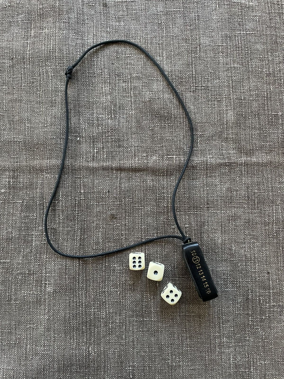 FW07 dice holder necklace