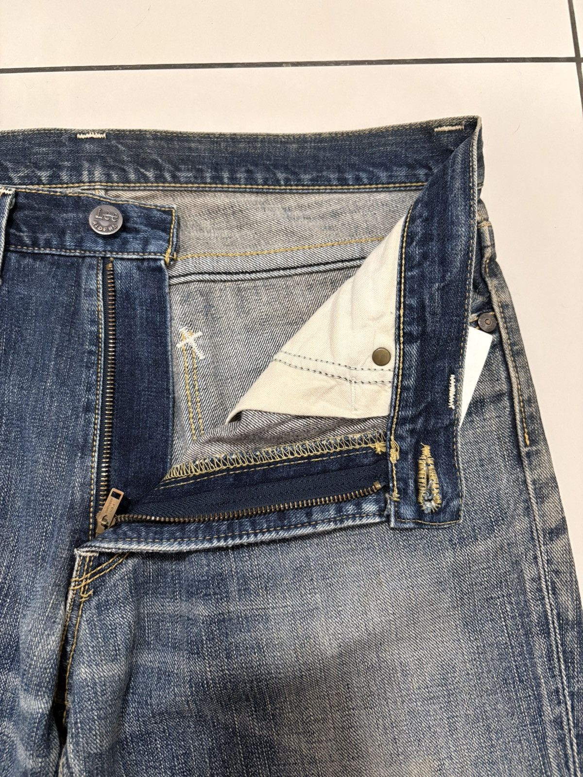 Vintage Vtg Lee Riders Flare Bootcut Distressed Jeans Size US 30 / EU 46 - 12 Thumbnail