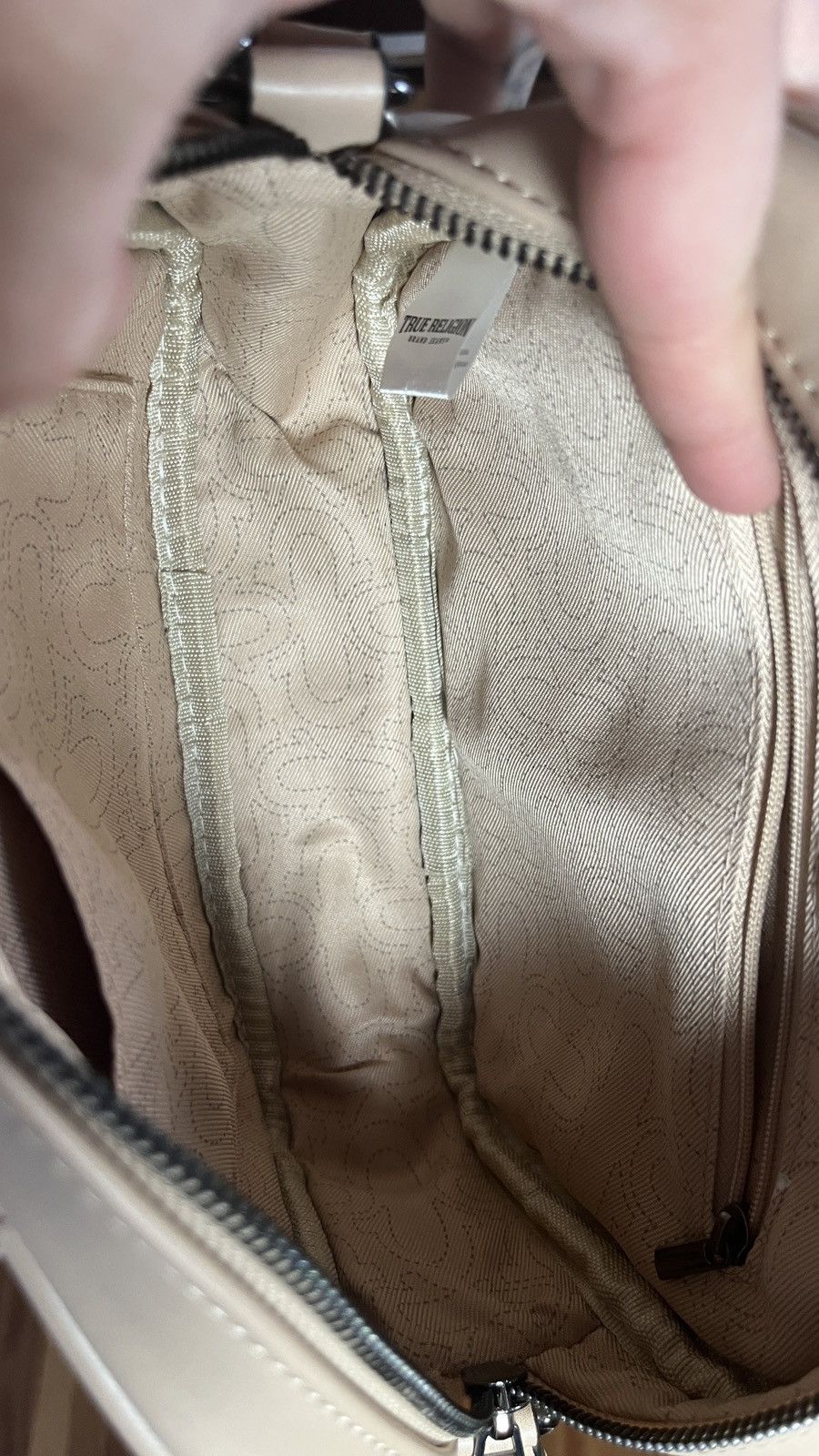 True Religion True Religion Beige Camera Crossbody Bag Size ONE SIZE - 3 Thumbnail