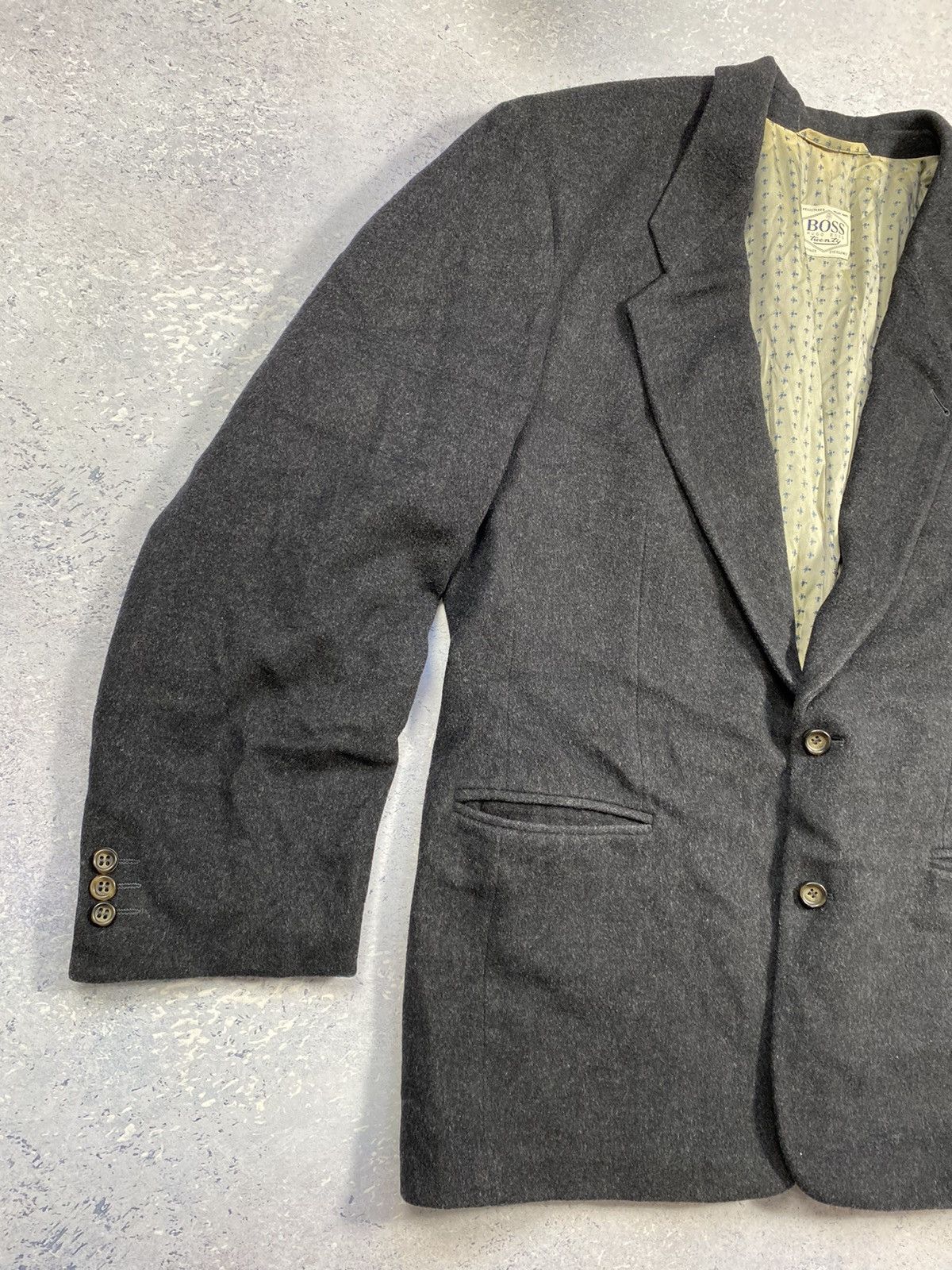 Hugo Vintage Hugo Boss Cashmere-Wool Blazer Jacket Size US XL / EU 56 / 4 - 5 Thumbnail