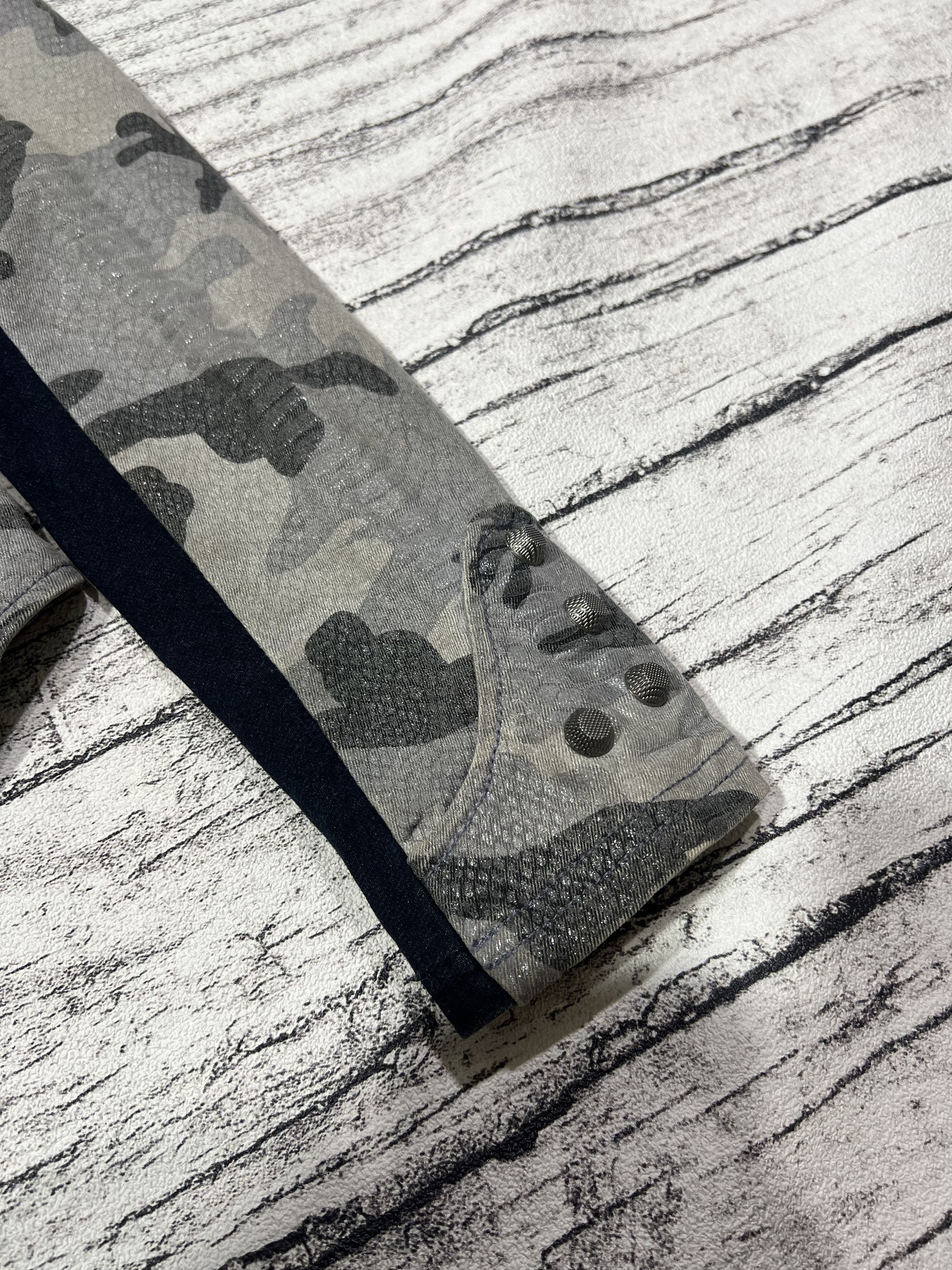 Japanese Brand 2000s Hysteric Snake Camo Vkei Studded y2k Lgb Ifsix Size US XS / EU 42 / 0 - 4 Thumbnail