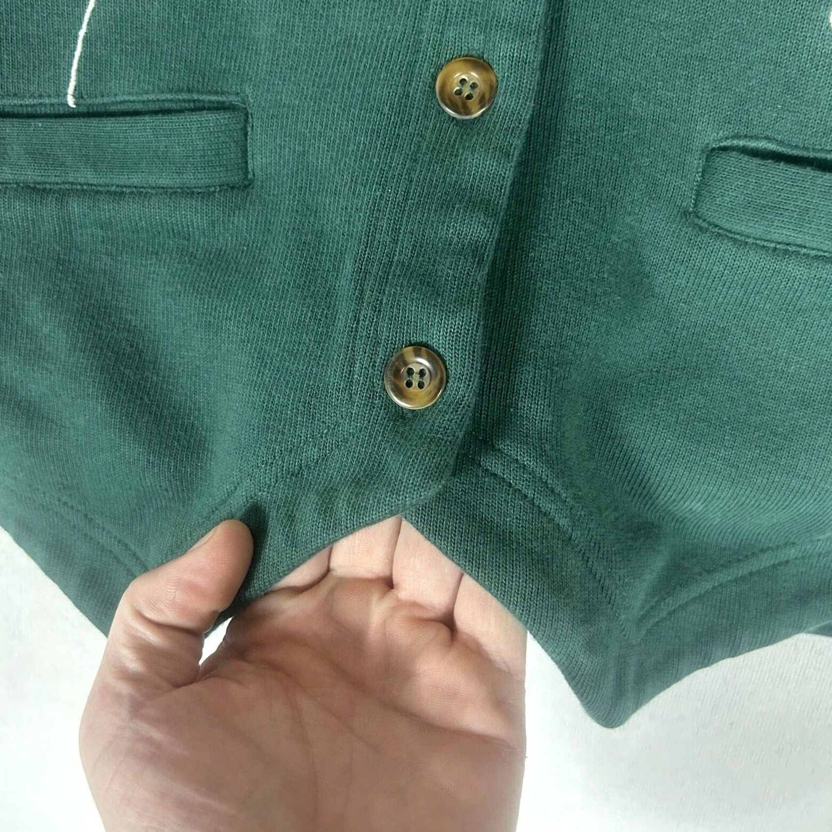 Vintage VINTAGE Warner Bros Looney Tunes Classic Vest Womens Medium Green Button Up Pockets Size M / US 6-8 / IT 42-44 - 4 Thumbnail