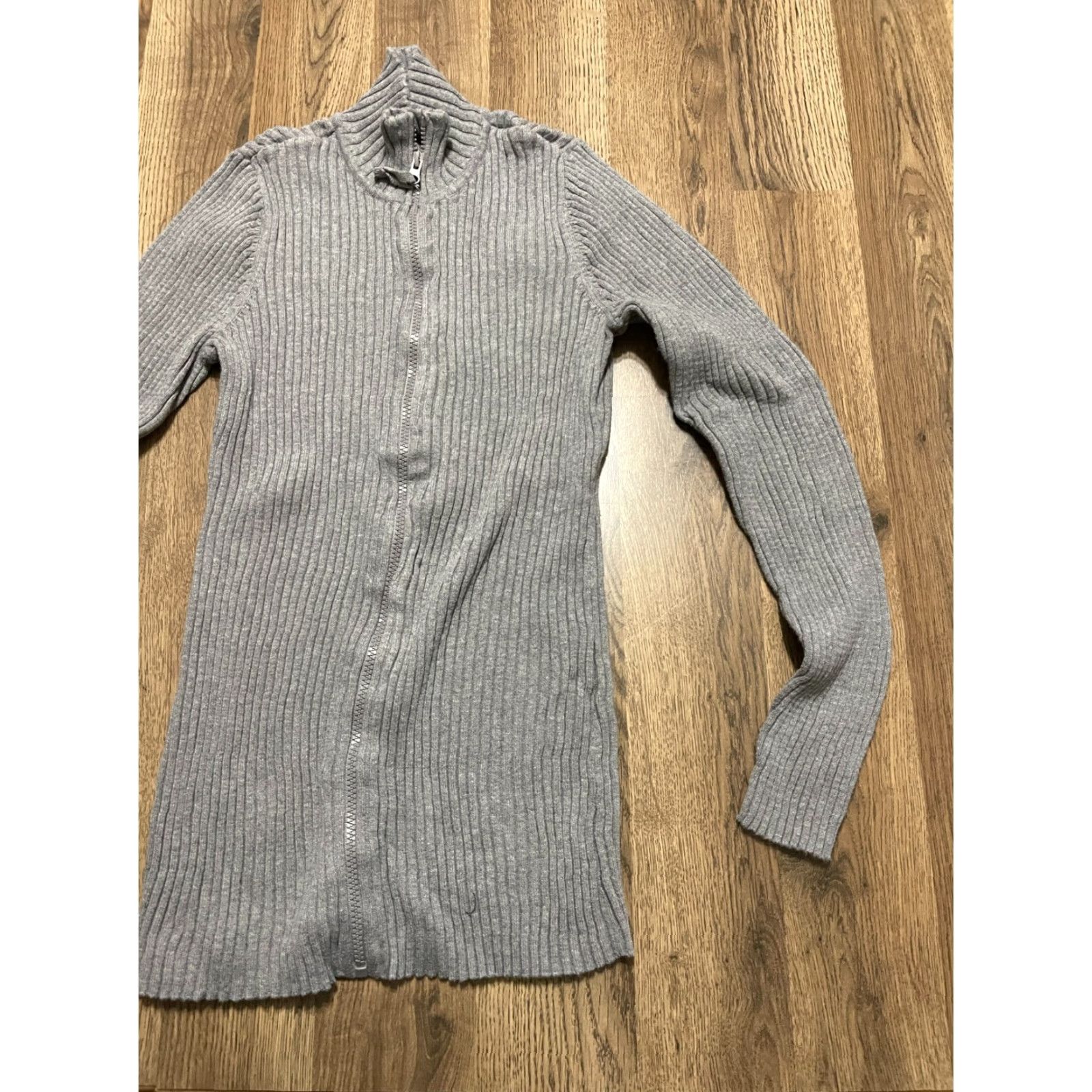Vintage Ruff Hewn Shirt Women's Large Gray Full Zip Long Sleeve Knit Ribbed Modern Basic Casual Fall Spring Summer (Mens/Womens if applicable) Size L / US 10 / IT 46 - 4 Thumbnail
