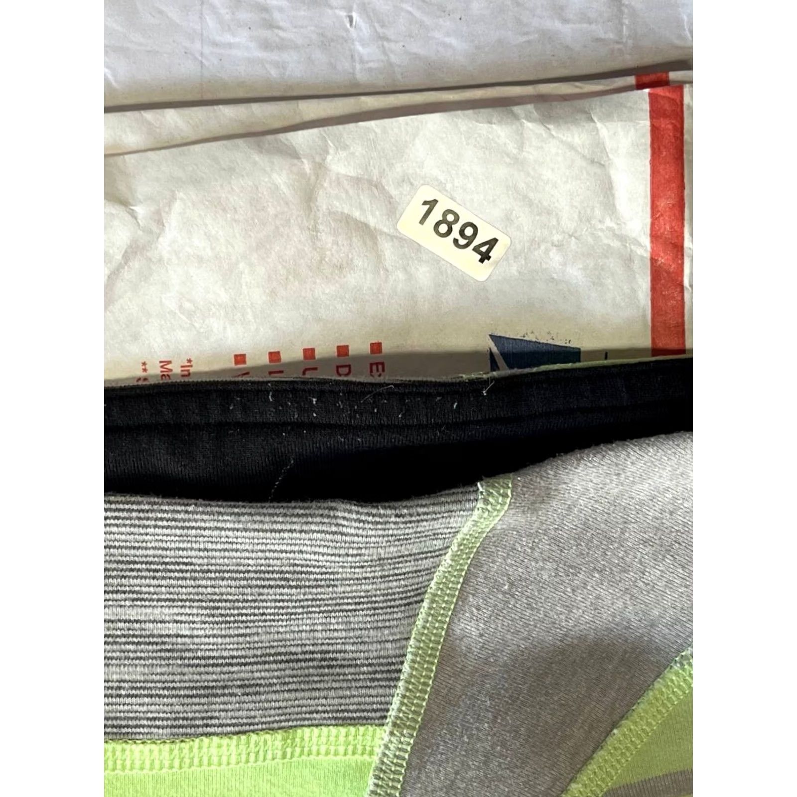 Lululemon Lululemon Align Leggings Womens 4 Black Cropped High-Rise Skinny 22in Inseam Yoga Gym Activewear Size 27" / US 4 / IT 40 - 8 Thumbnail