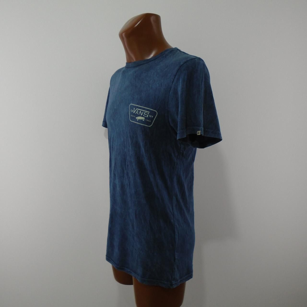Vans Men's T-Shirt Vans. Dark blue. S. Used. Good Size US S / EU 44-46 / 1 - 4 Thumbnail