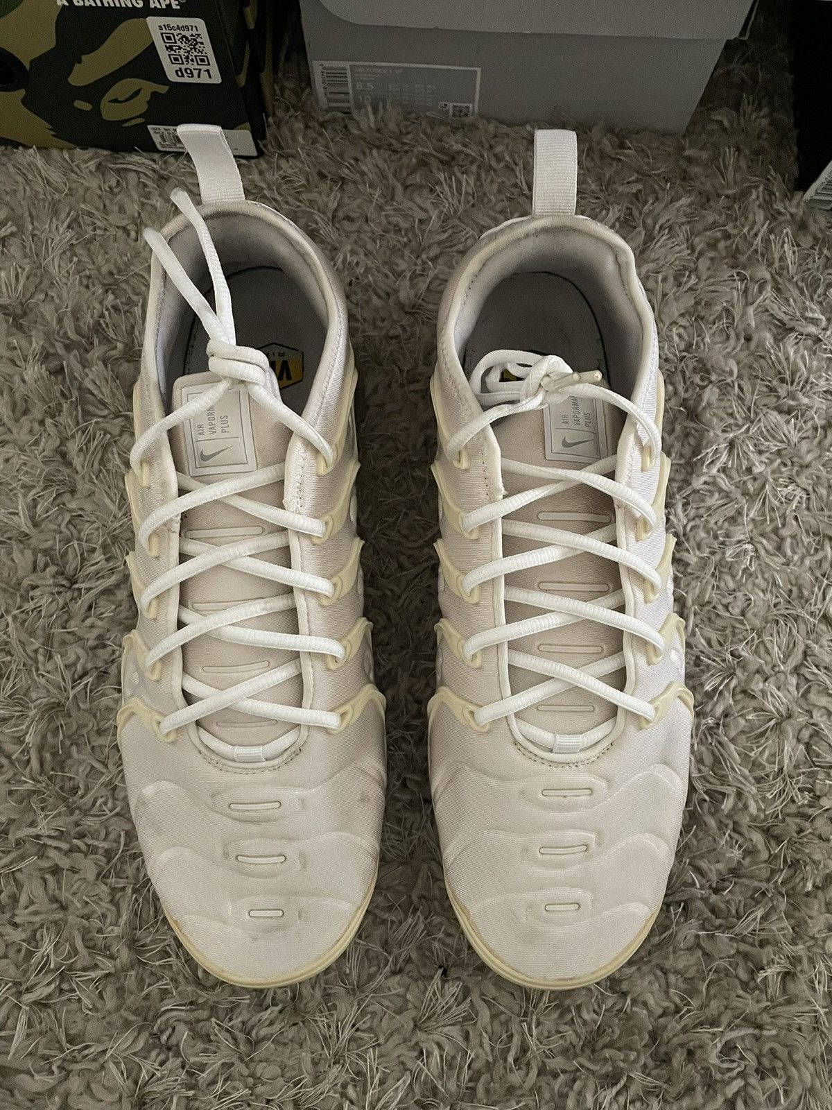 Nike Nike Air VaporMax Triple White Size US 12 / EU 45 - 5 Thumbnail