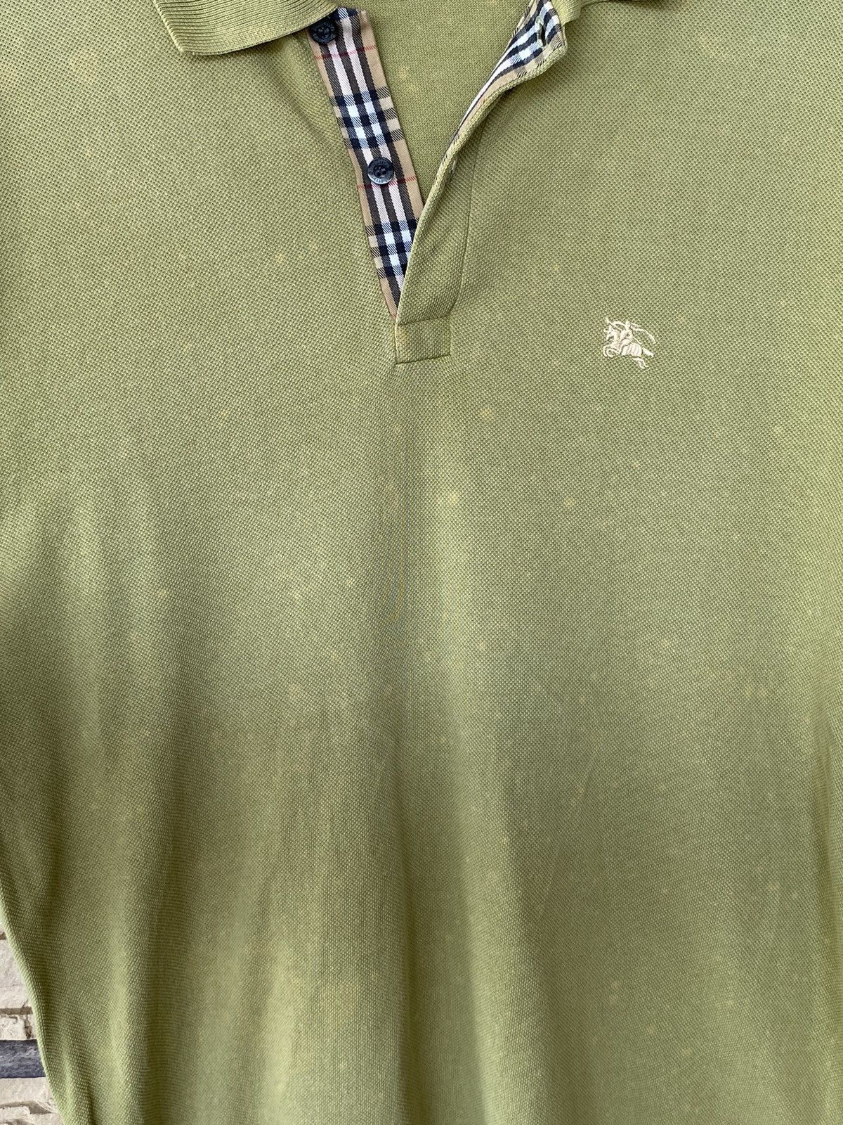 Vintage Vintage Burberry London Nova Check Polo Shirt Size US L / EU 52-54 / 3 - 8 Thumbnail