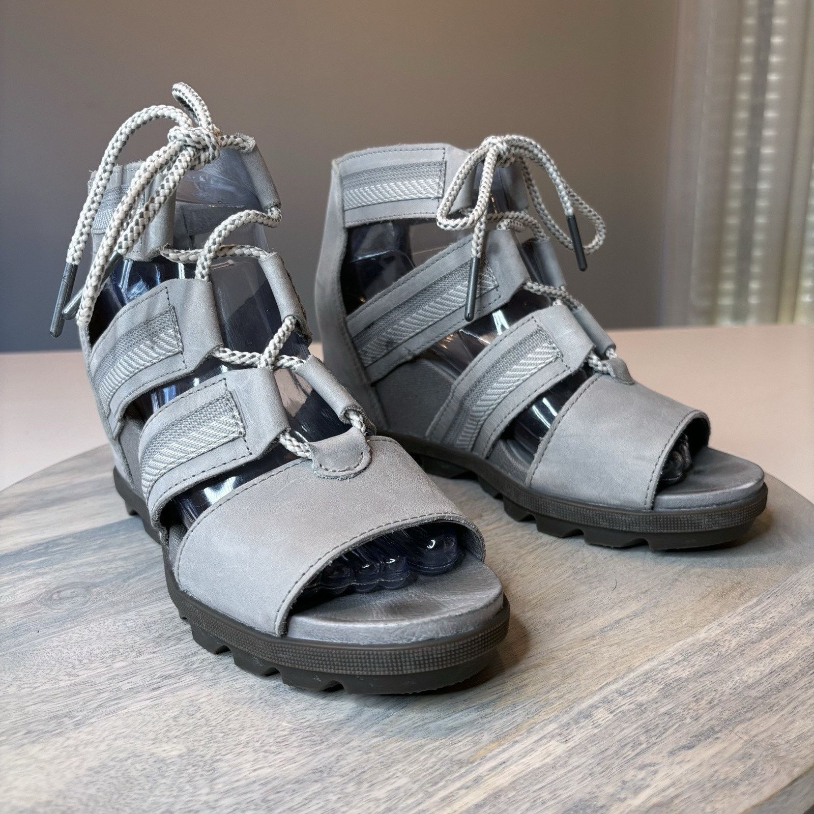 SOREL Sorel Joanie II Ghillie Women's Ash Laces Wedge Sandals Sz 8 Size US 8 / IT 38 - 2 Thumbnail