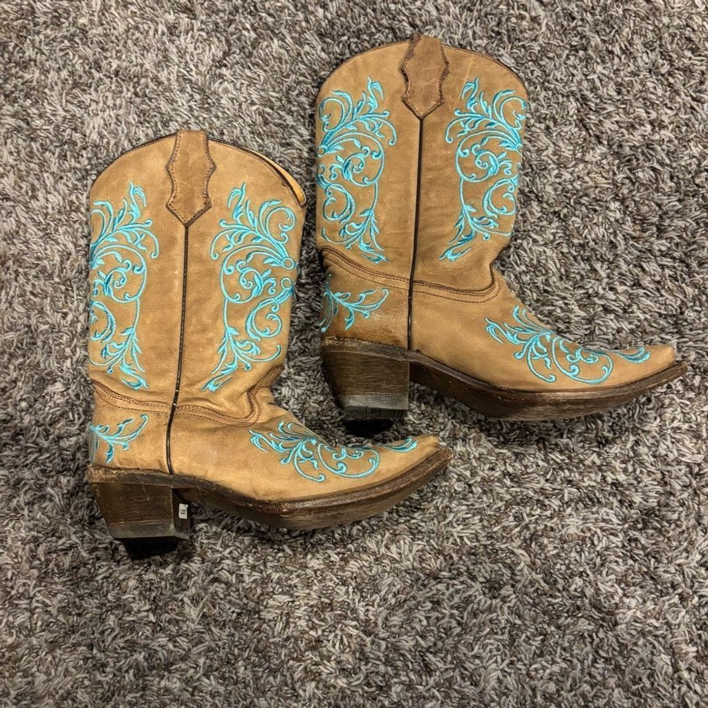 Corral Corral Tan Boots with Turquoise Embroidery Size US 8 / IT 38 - 1 Thumbnail