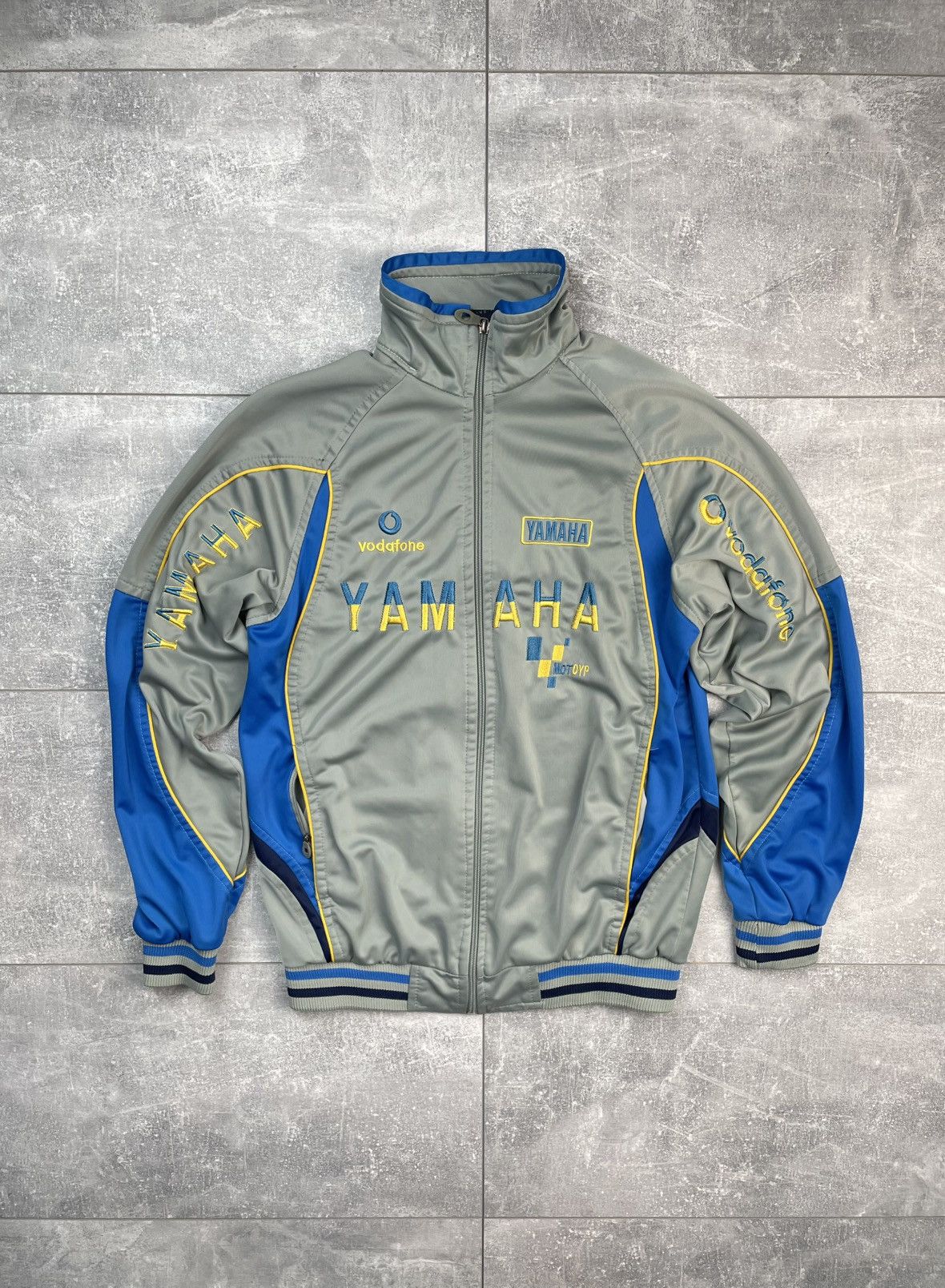 Vintage × Yamaha Yamaha Racing Vodafone Formula 1 Track Jacket Vintage Size US XL / EU 56 / 4 - 1 Thumbnail