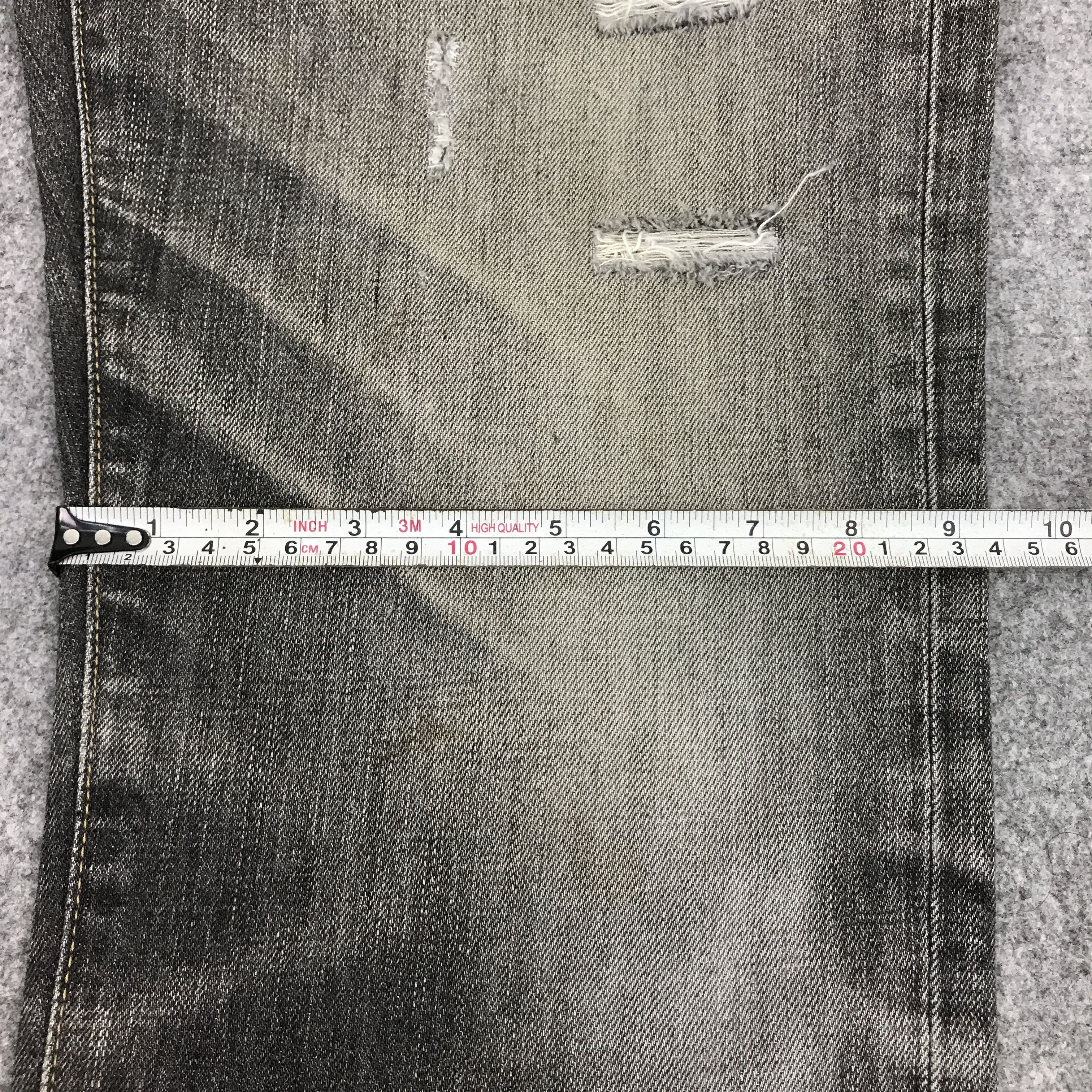 Japanese Brand × Uniqlo JAPANESE ORIGINAL UNIQLO DISTRESSED PANTS JEANS Size US 32 / EU 48 - 14 Thumbnail