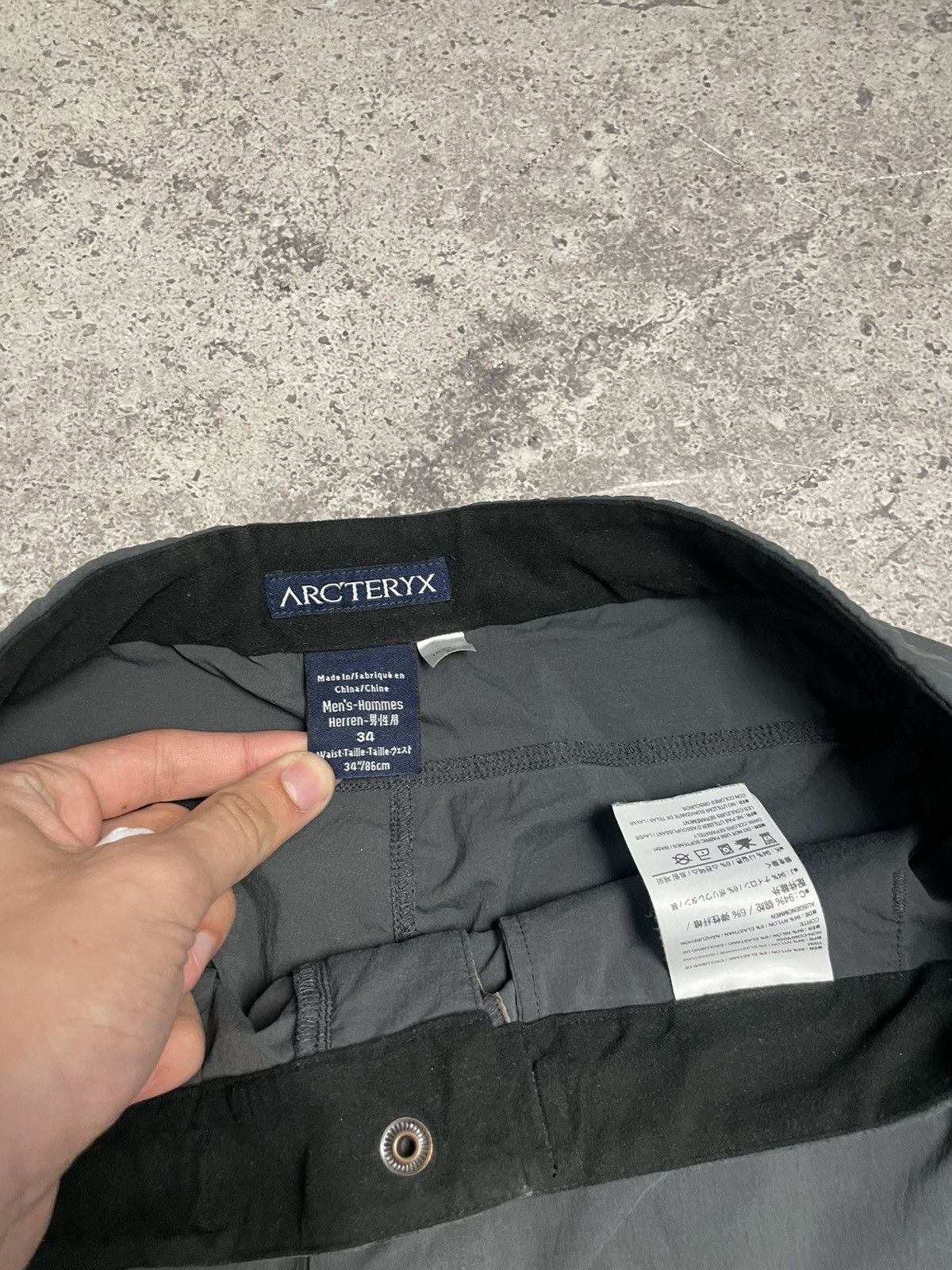 Arc'teryx × Vintage ARCTERYX Pants Vintage Hiking Trekking Gorpcore Size US 34 / EU 50 - 9 Thumbnail