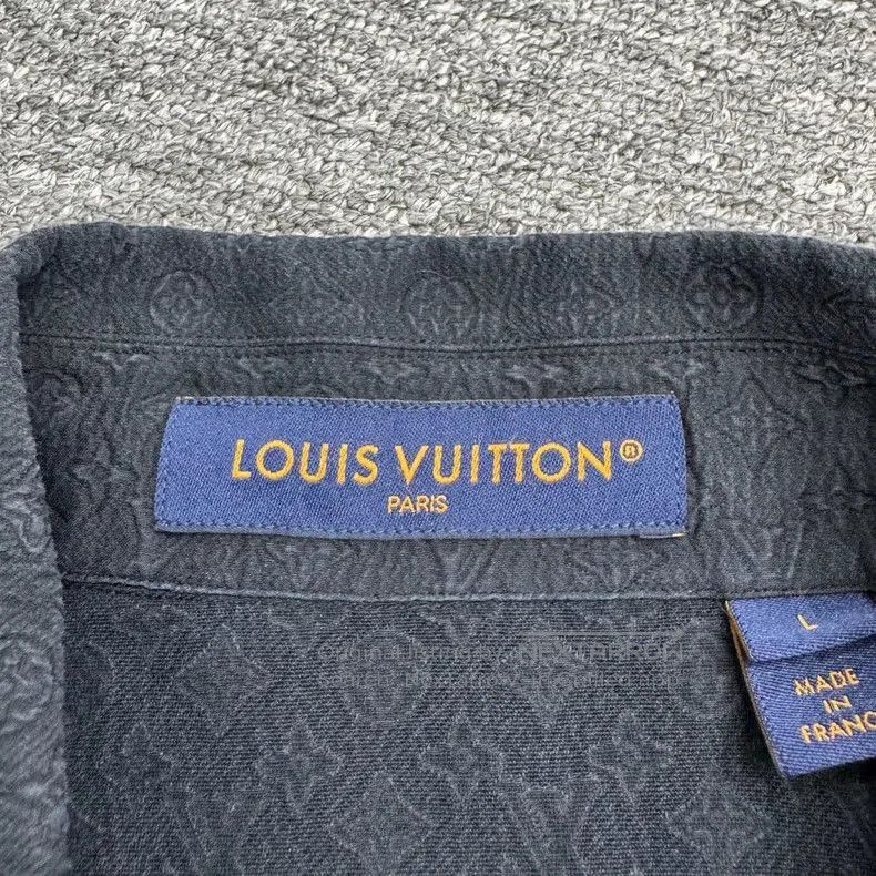 Louis Vuitton Louis Vuitton Monogram Silk Short Sleeve Shirt. Size US L / EU 52-54 / 3 - 4 Thumbnail