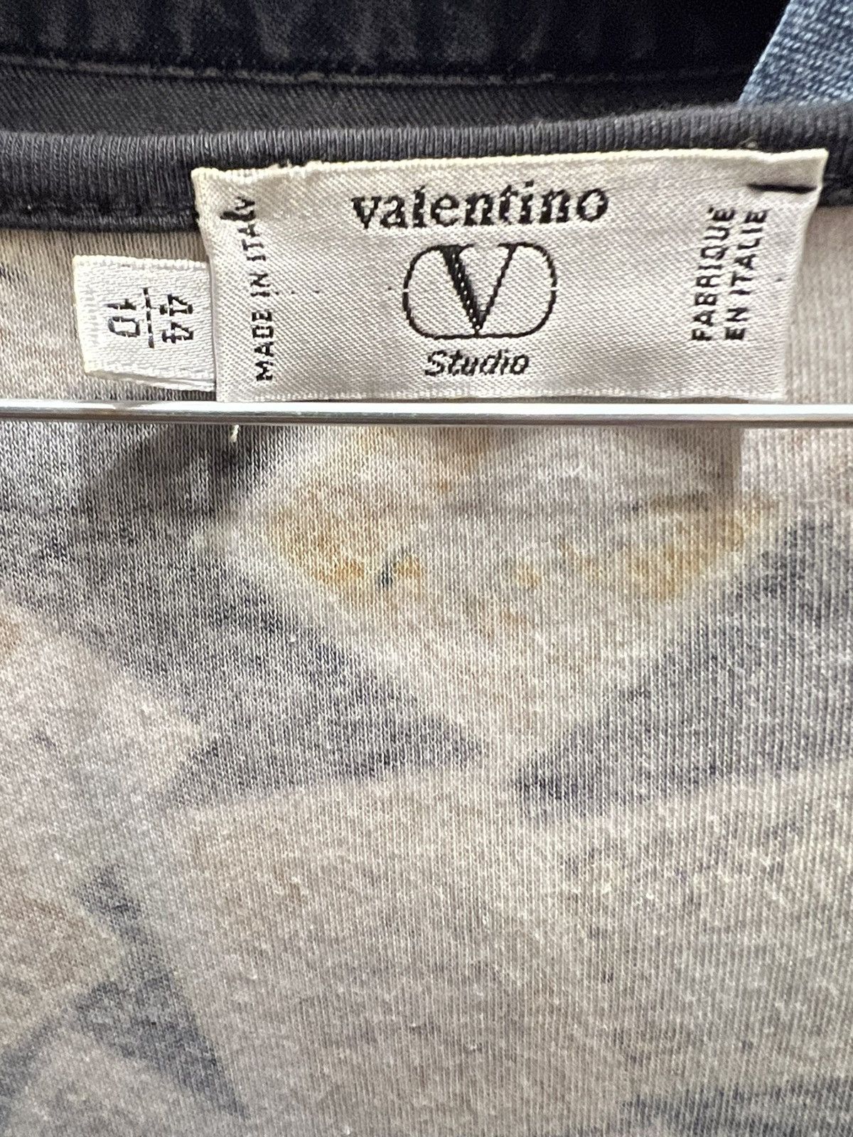 Valentino Valentino 90’s souvenir tee animals wide neck yellow black Size L / US 10 / IT 46 - 6 Thumbnail