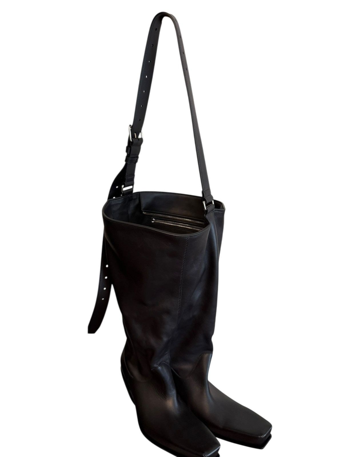 Balenciaga RARE 2024 Rodeo Boot Bag Size ONE SIZE - 6 Thumbnail