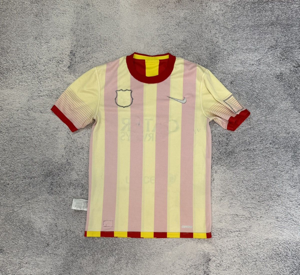 Nike Nike Barcelona 2013 2014 Away Jersey Shirt Men S 532823-703 Size US S / EU 44-46 / 1 - 13 Thumbnail