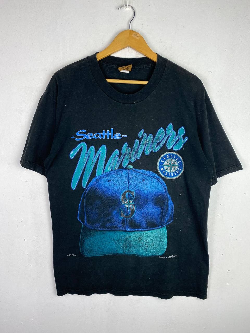 MLB vintage mlb seattle mariners tee nice design Size US L / EU 52-54 / 3 - 1 Thumbnail