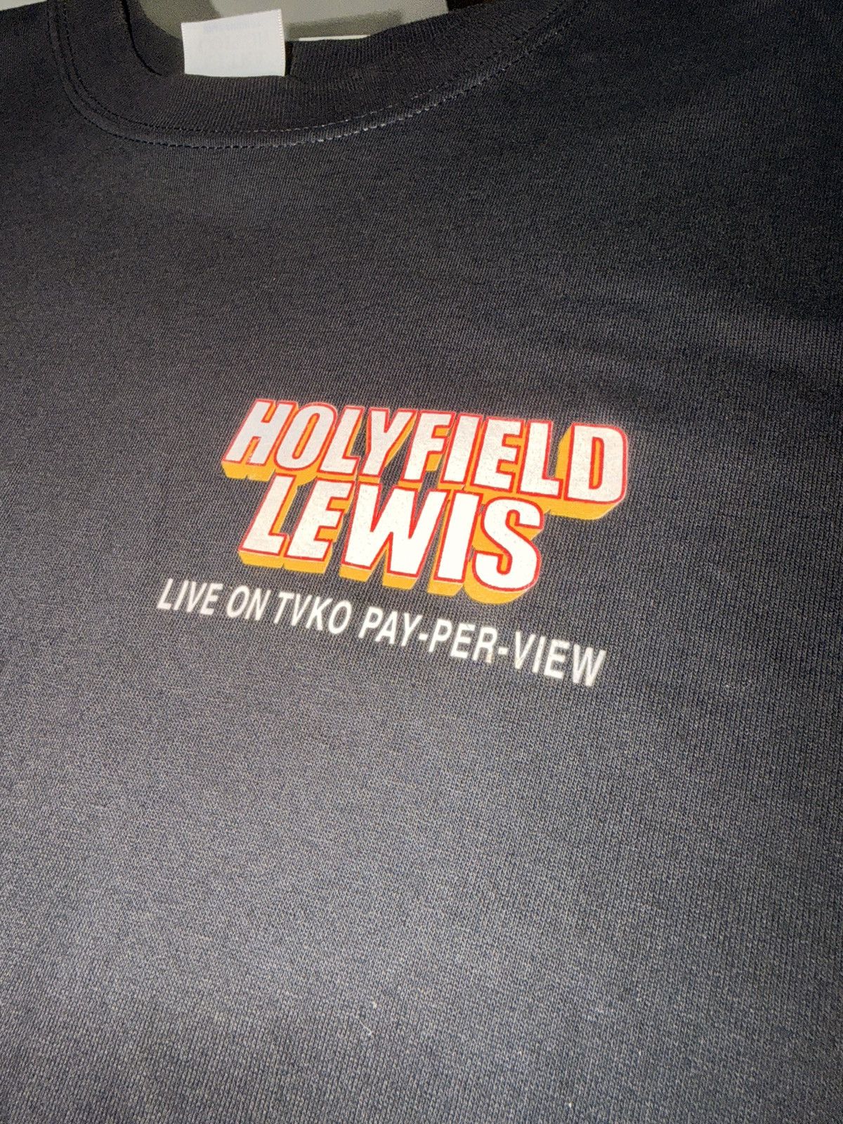 Rap Tees Vintage 1999 Holyfield Vs Lewis Boxing Promo tee Size US XL / EU 56 / 4 - 3 Thumbnail