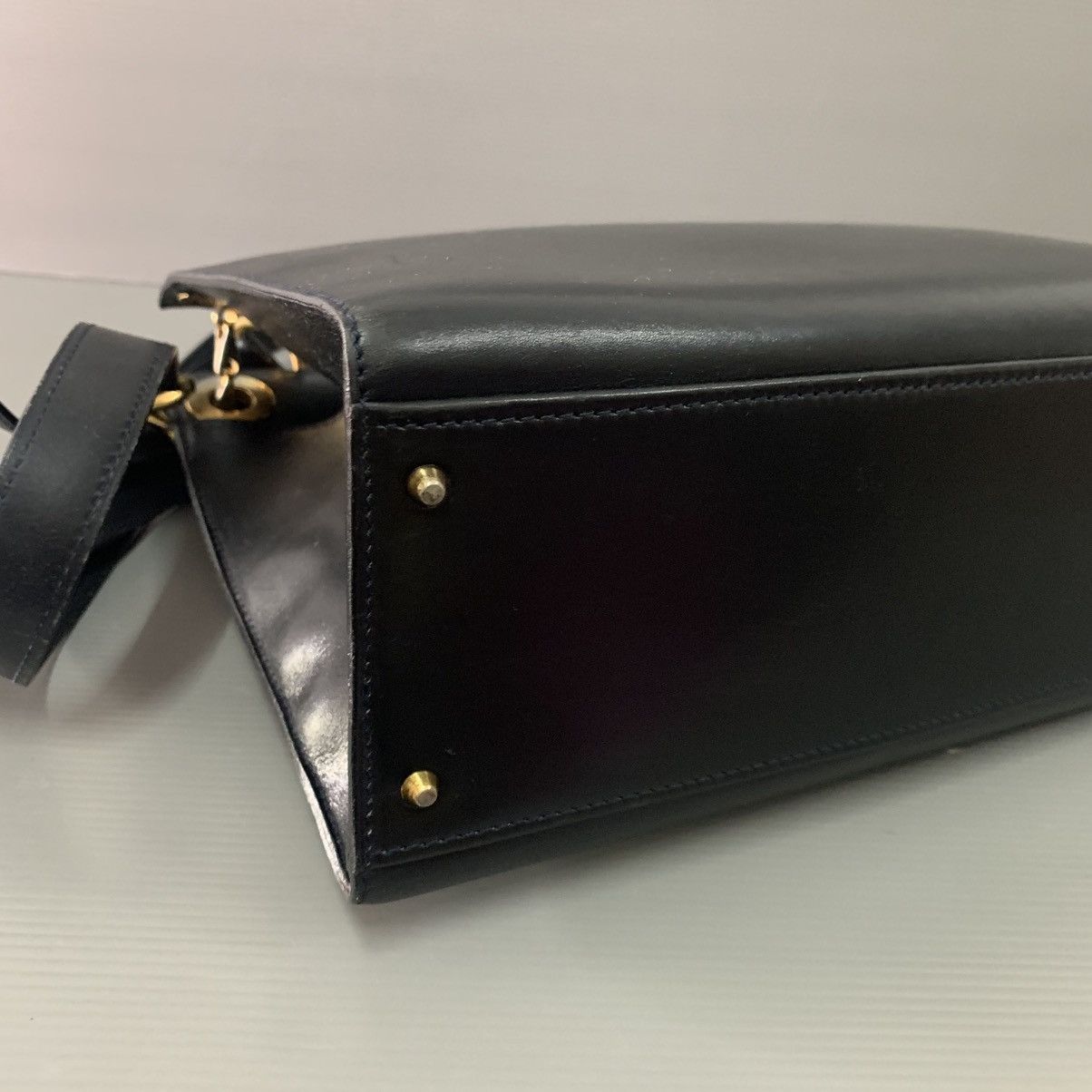 Celine Celine Box Leather Shoulder Bag Size ONE SIZE - 8 Thumbnail