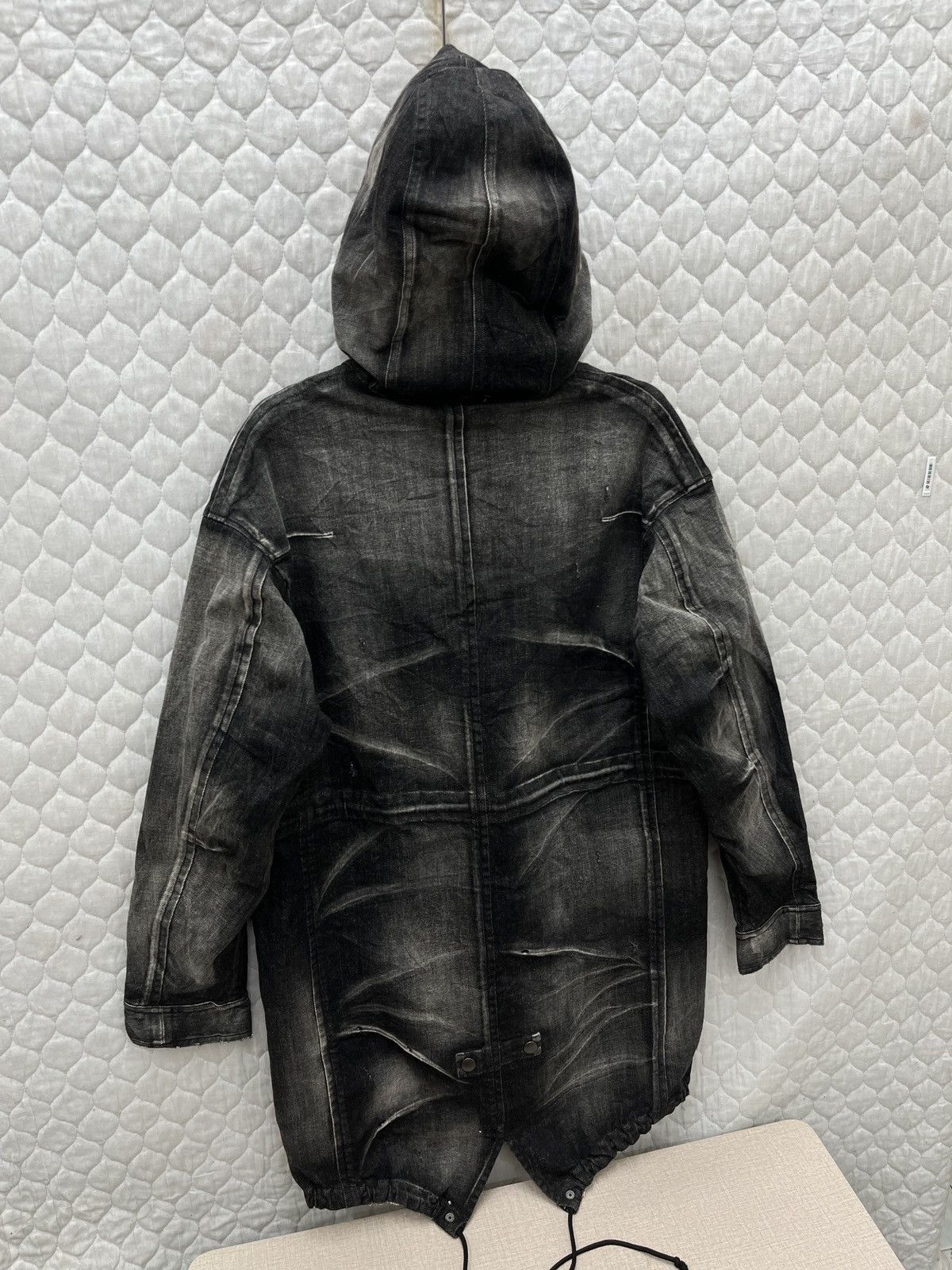 Le Grande Bleu (L.G.B.) 🔥🔥🔥ARCHIVE SEMANTIC DESING GHOST DENIM PARKA Size US M / EU 48-50 / 2 - 5 Thumbnail