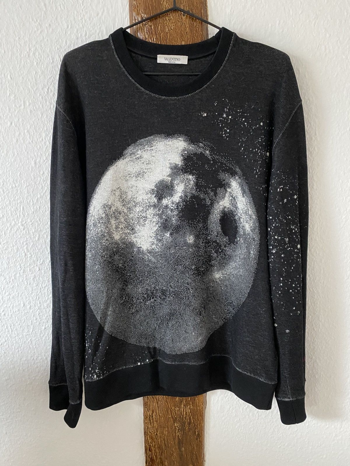 Valentino Valentino Moon Sweatshirt Size US S / EU 44-46 / 1 - 1 Thumbnail
