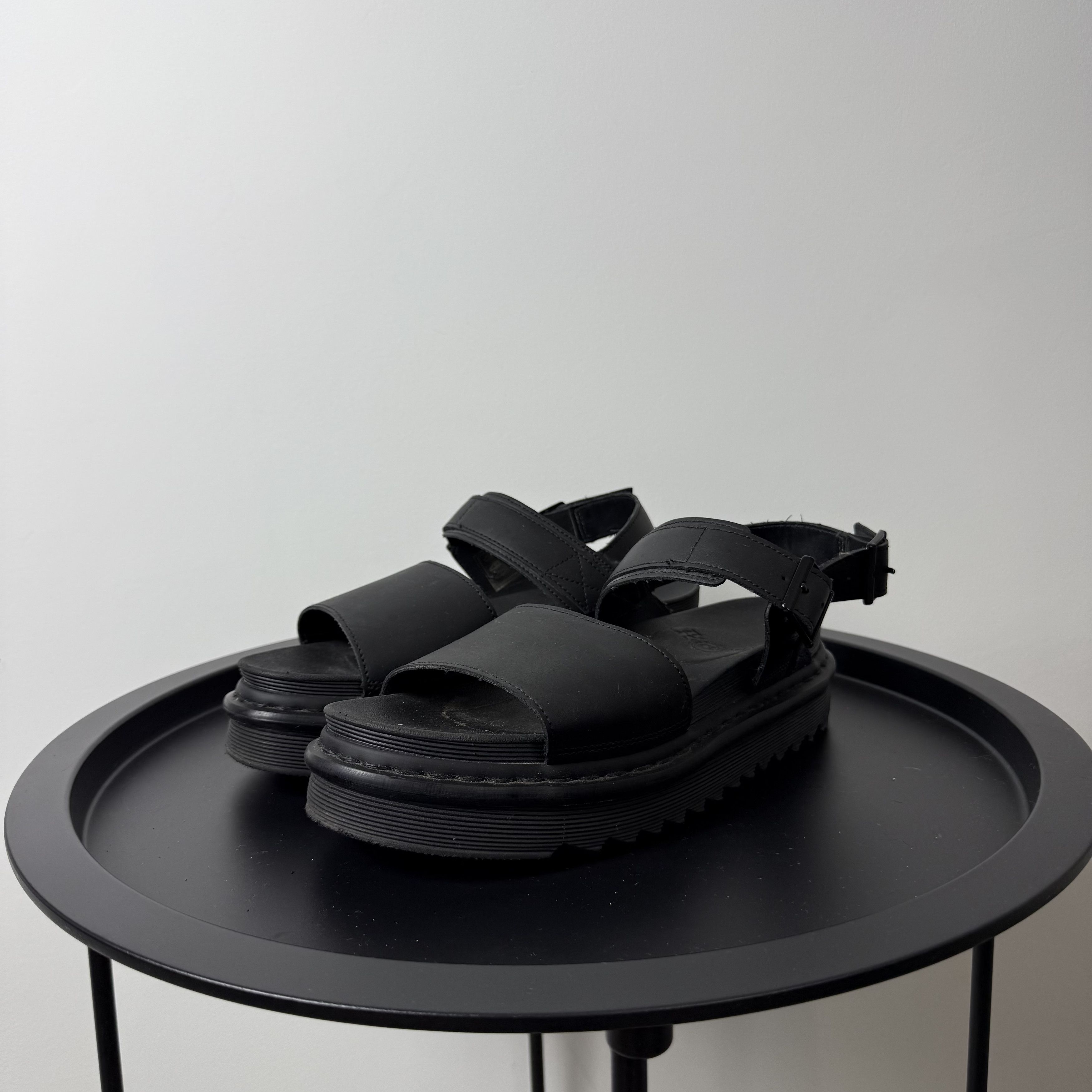 Dr. Martens Dr. Martens Voss in Black Hydro Planforms Sandals Size US 10 / IT 40 - 3 Thumbnail