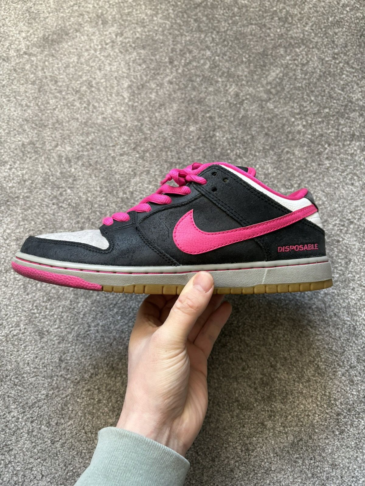 Nike Nike Disposable Dunk Low 2014 Trainers Size US 9 / EU 42 - 2 Thumbnail