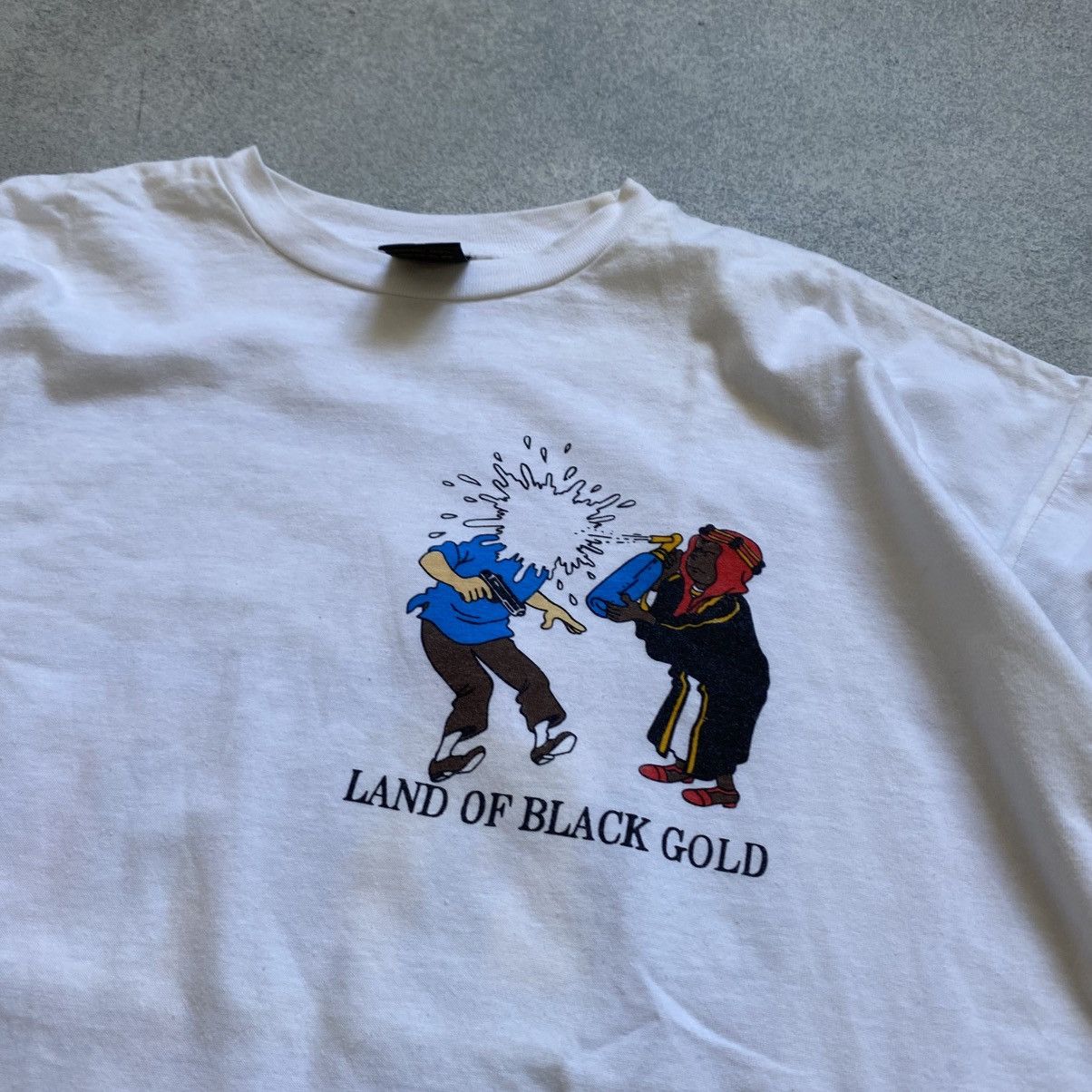 Other Tin Tin land of black gold vintage t-shirt Size US L / EU 52-54 / 3 - 3 Thumbnail