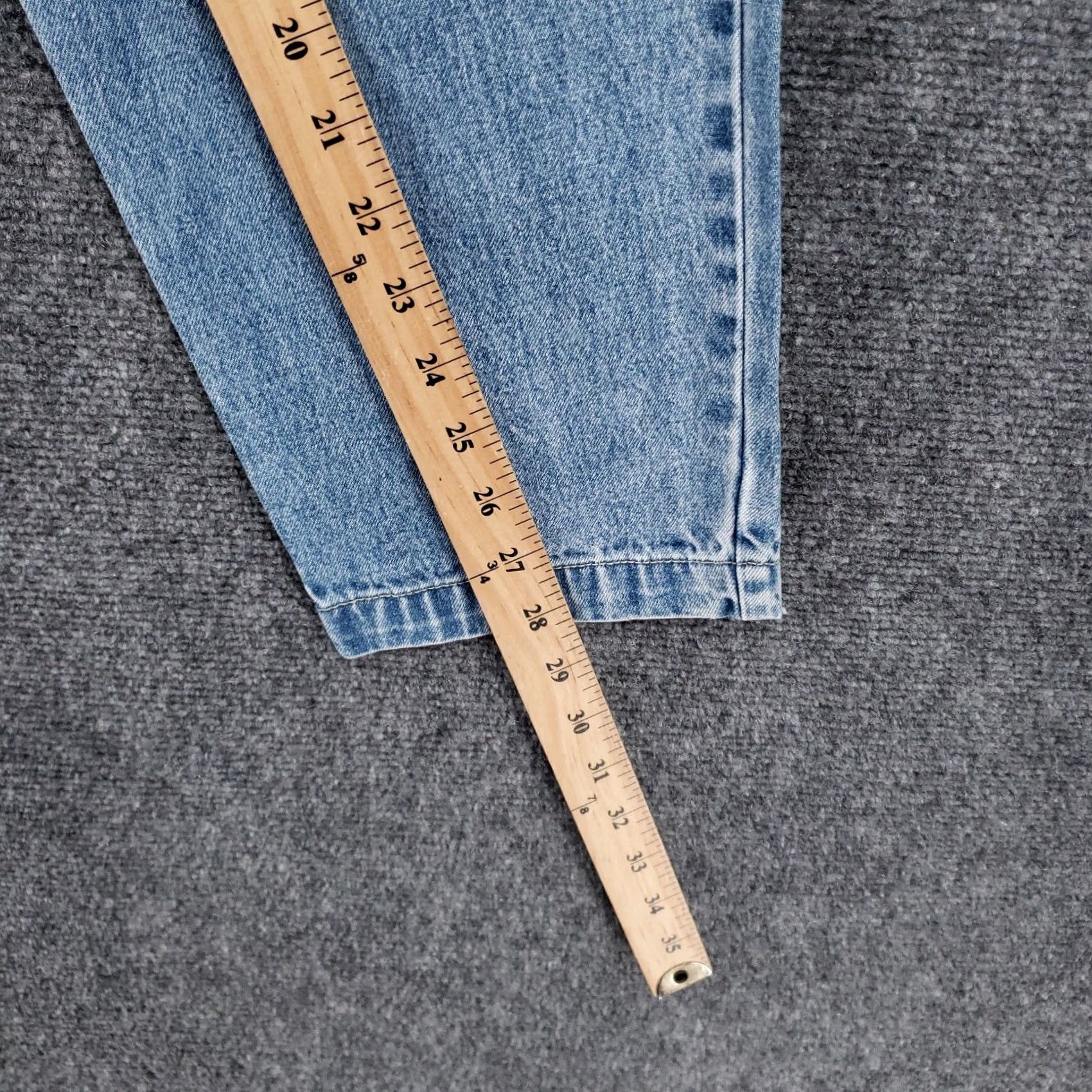 Gloria Vanderbilt Gloria Vanderbilt Jeans Womens 8P Petite Blue Tapered Mom High Rise Light Wash Size 30" / US 8 / IT 44 - 5 Thumbnail