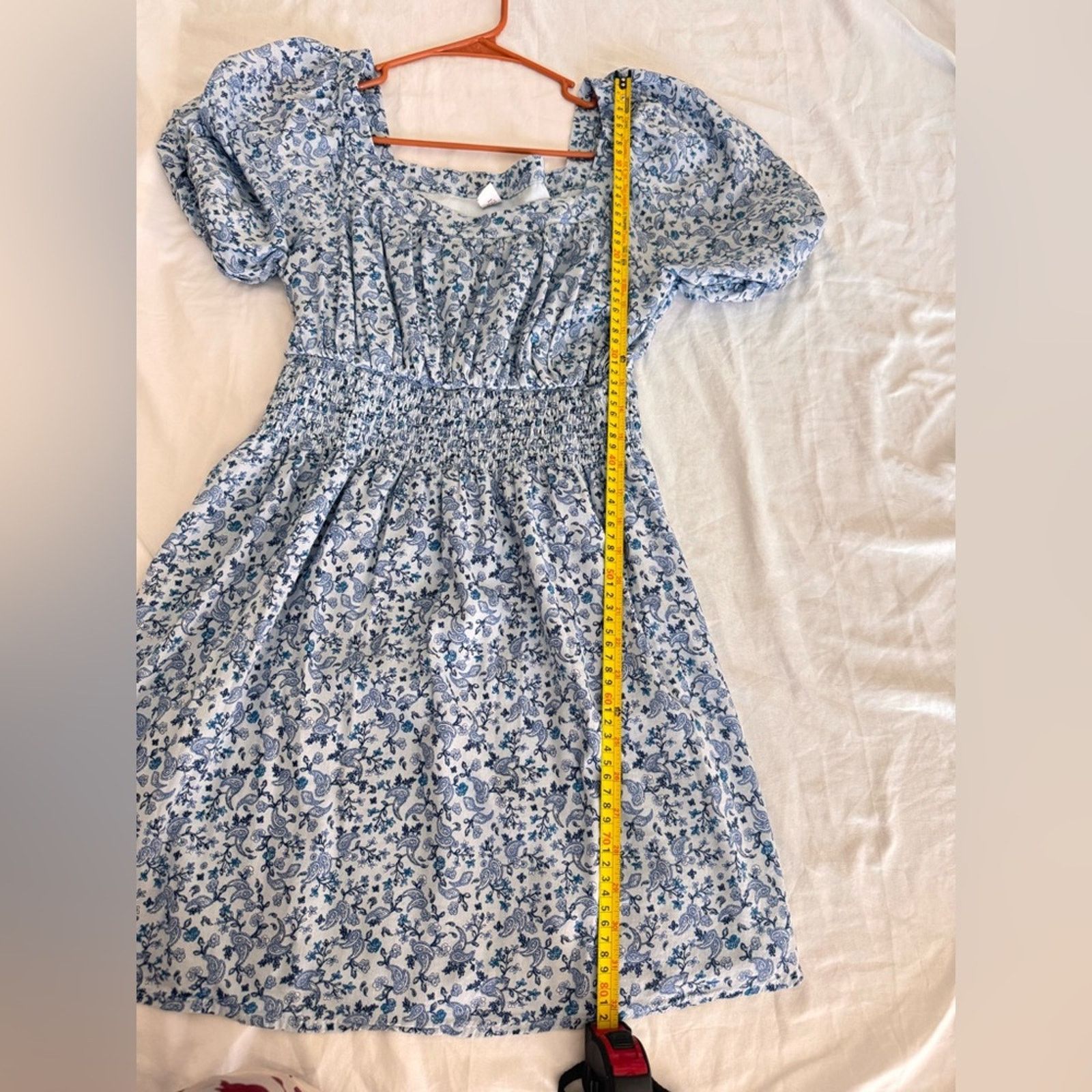 Old Navy Old Navy Blue Floral Smocked Mini Dress – Size S Size S / US 4 / IT 40 - 6 Thumbnail