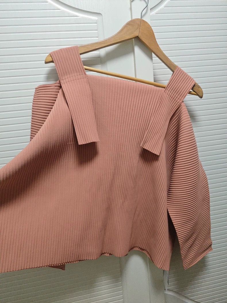 Other Issey Miyake/三宅一生 Pink pleated off-the-shoulder top Size M / US 6-8 / IT 42-44 - 4 Thumbnail