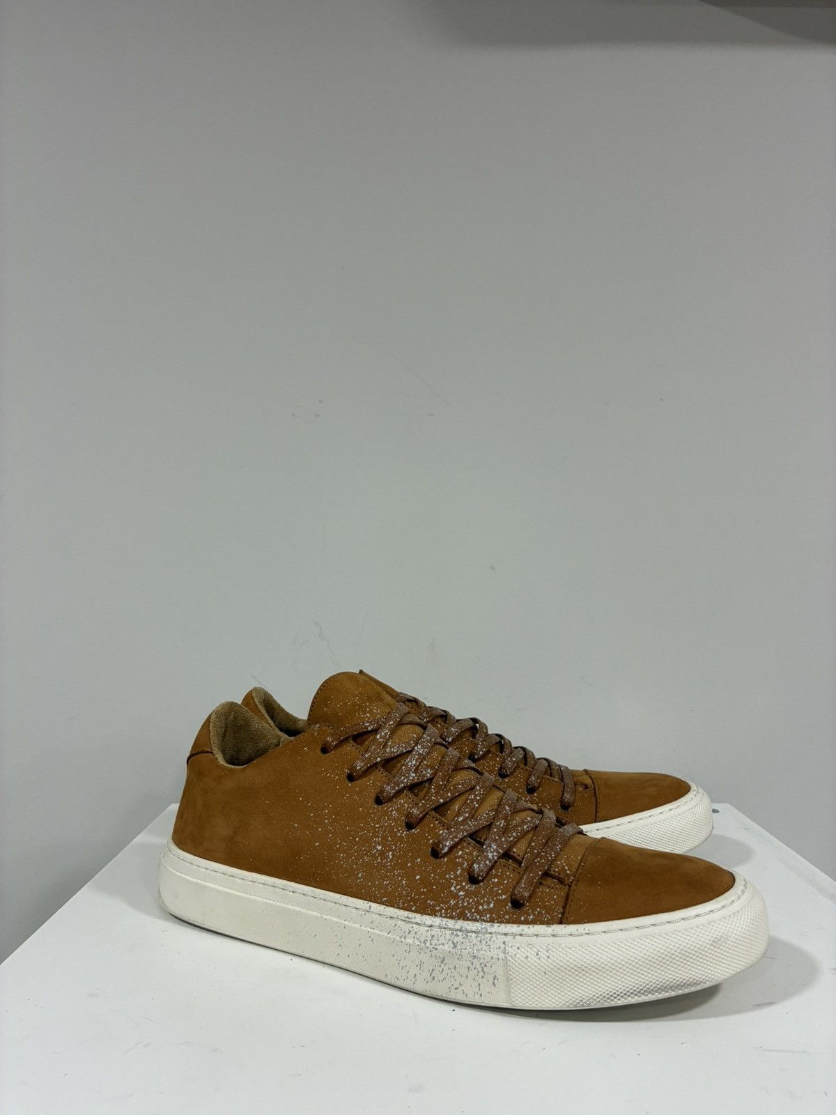 John Varvatos Reed paint splatter Low Top Sneaker 8.5 Size US 8.5 / EU 41-42 - 9 Thumbnail