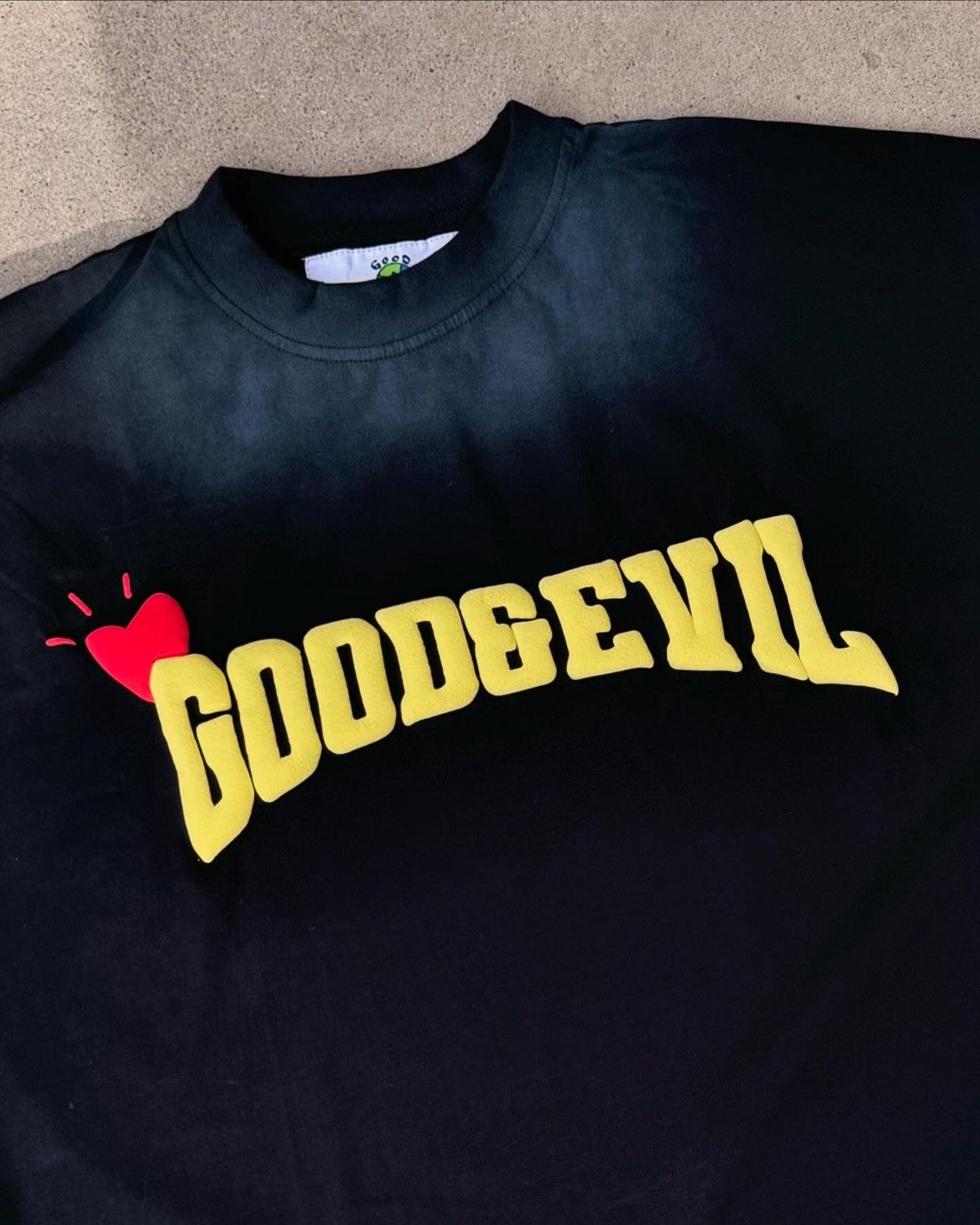 Other Gods Love Good&Evil Tee Size US L / EU 52-54 / 3 - 2 Thumbnail