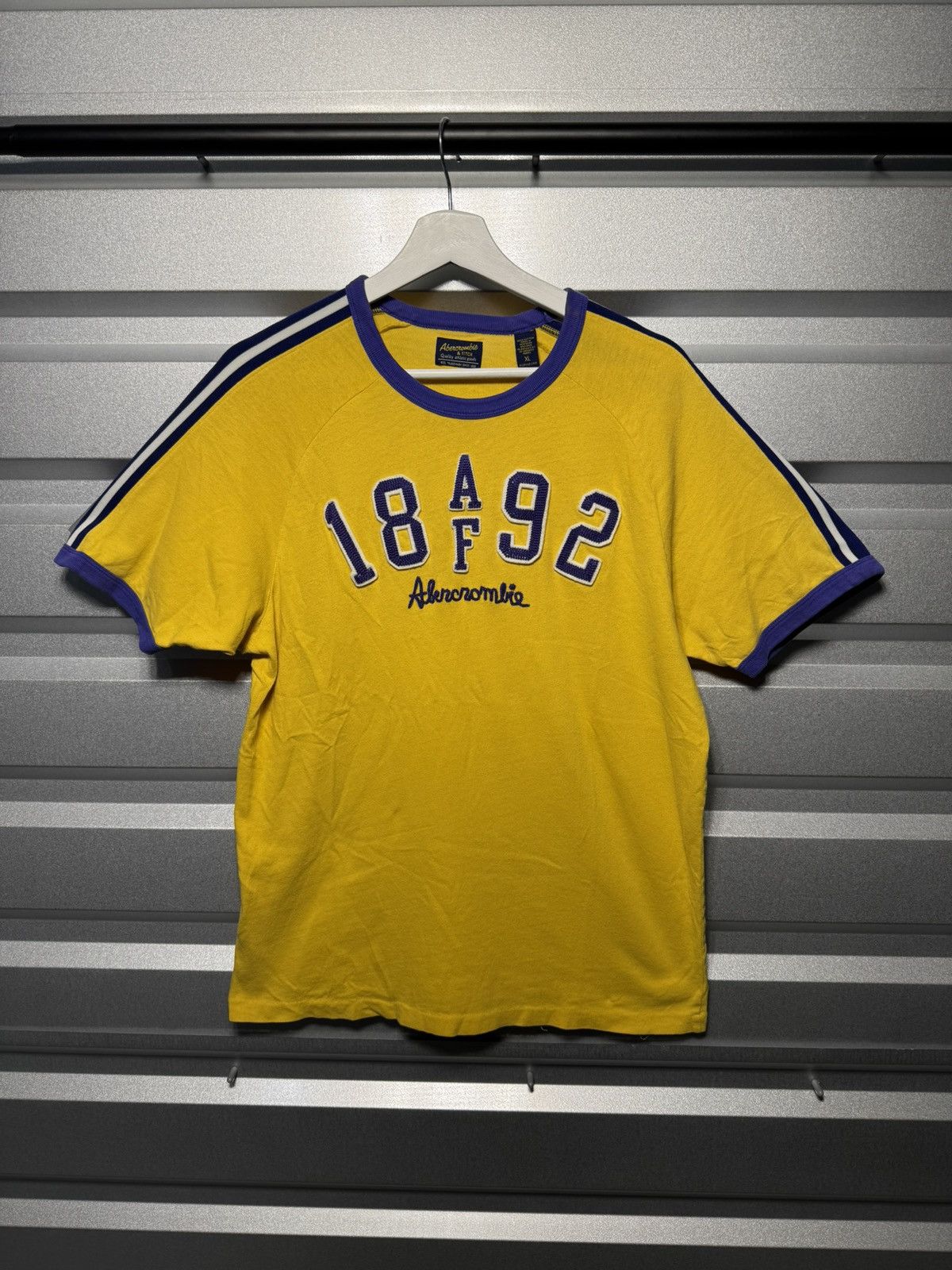 Abercrombie & Fitch Vintage Abercrombie Y2K Ringer shirt Size US XL / EU 56 / 4 - 1 Thumbnail