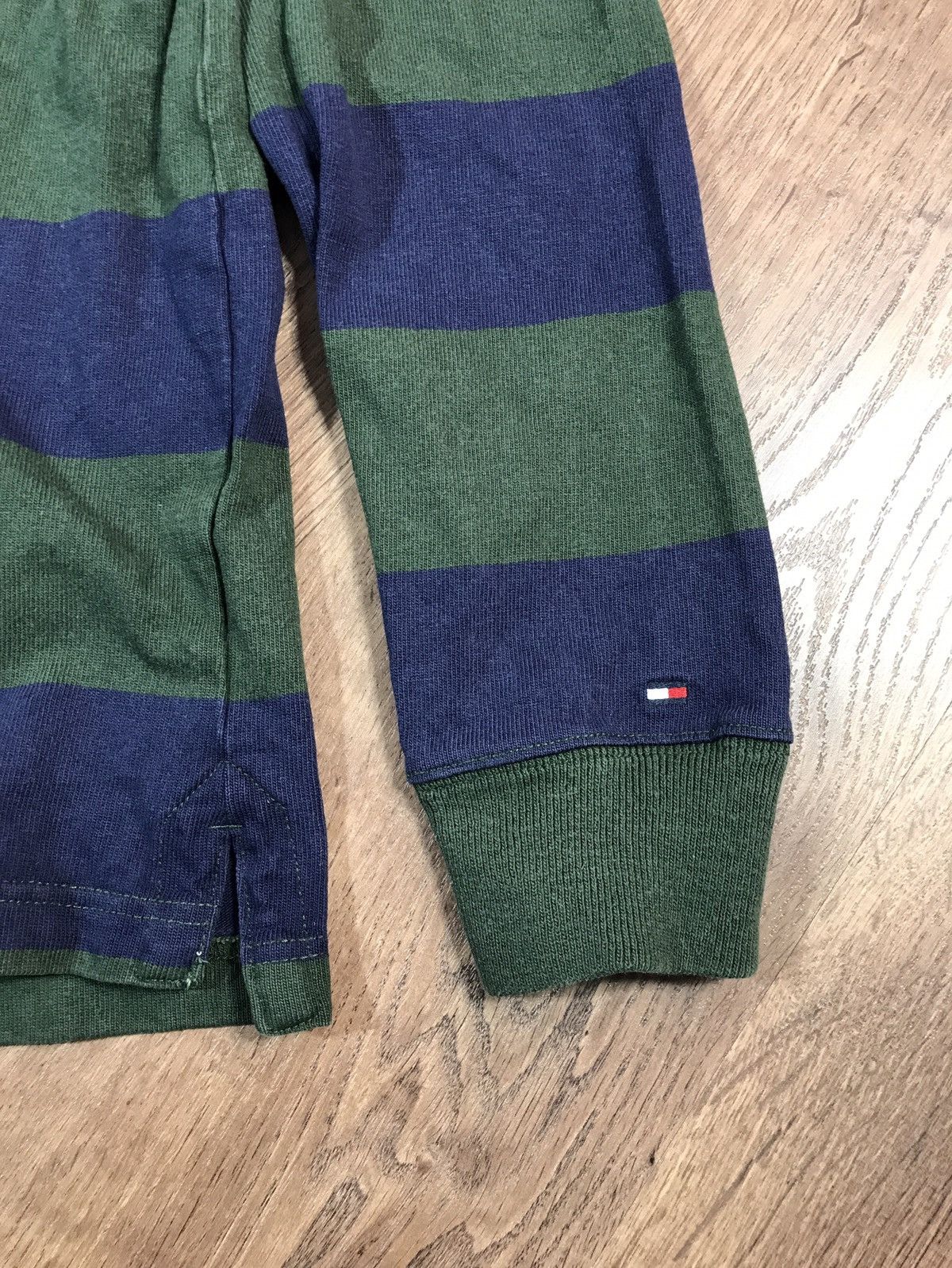 Tommy Hilfiger × Vintage Vintage Tommy Hilfiger Rugby Size US L / EU 52-54 / 3 - 2 Thumbnail