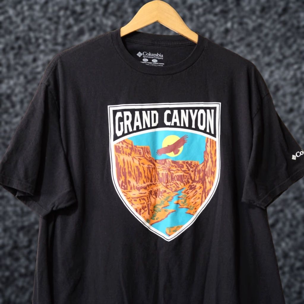 Vintage Columbia Sportswear Grand Canyon Mountain T-shirt Men’s 2XL Black Crew Neck Short Sleeve Logo Vintage? No. Size US XXL / EU 58 / 5 - 1 Thumbnail