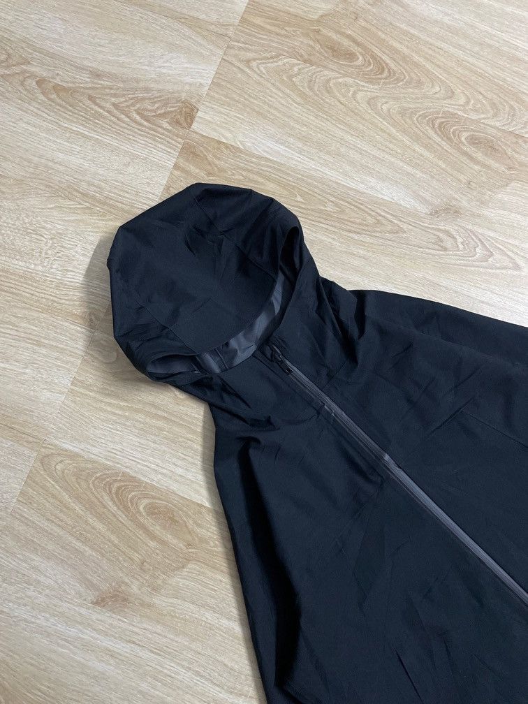 Uniqlo Uniqlo gopcore light jacket Size US S / EU 44-46 / 1 - 2 Thumbnail
