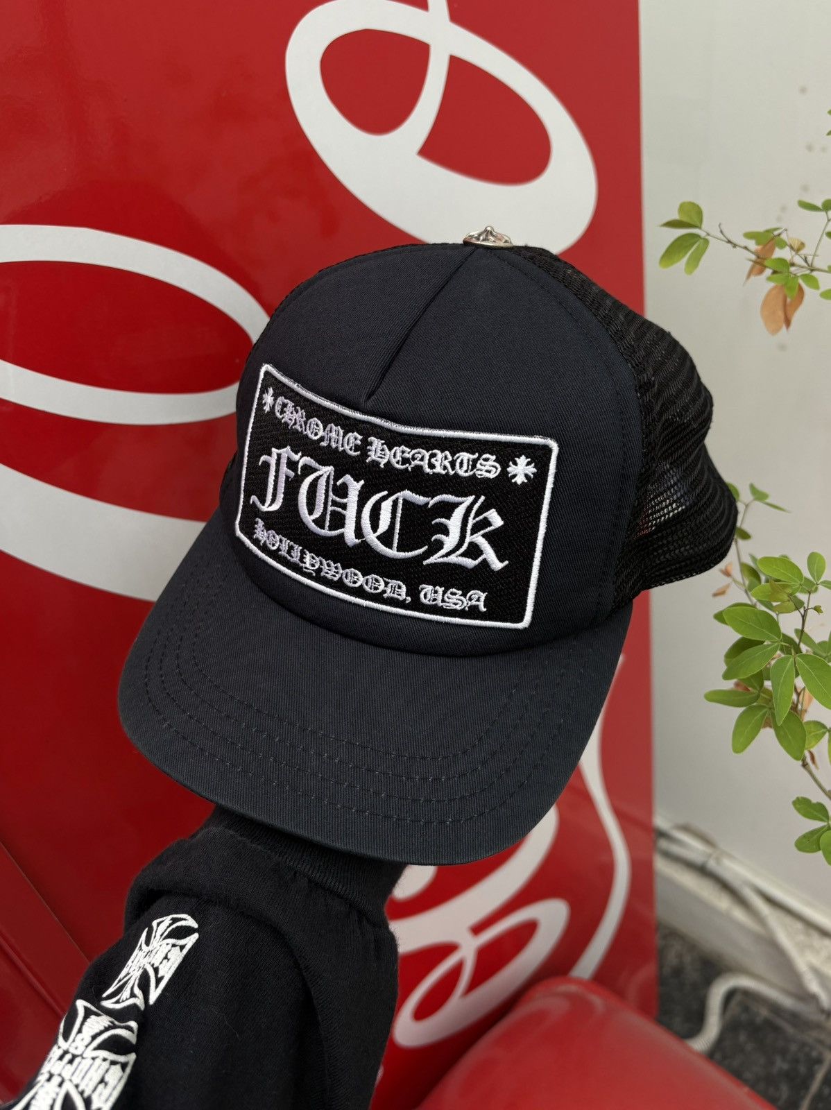 Chrome Hearts Chrome Hearts FU€K Hollywood Trucker Black Size ONE SIZE - 1 Thumbnail