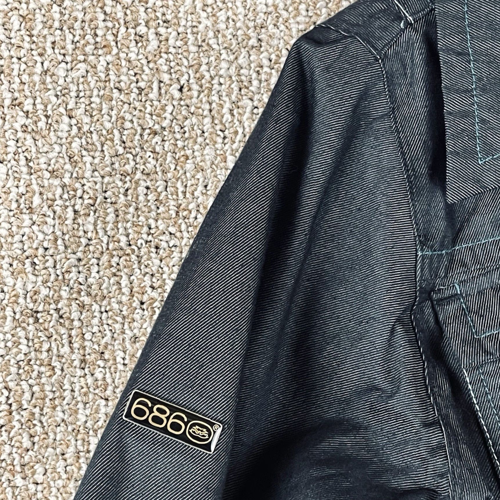 686 VINTAGE 686 x Levi’s Jacket Women’s M Denim Blue Ski Snow Jacket Regular Lined Pockets Logo Akira West R1 Size M / US 6-8 / IT 42-44 - 3 Thumbnail