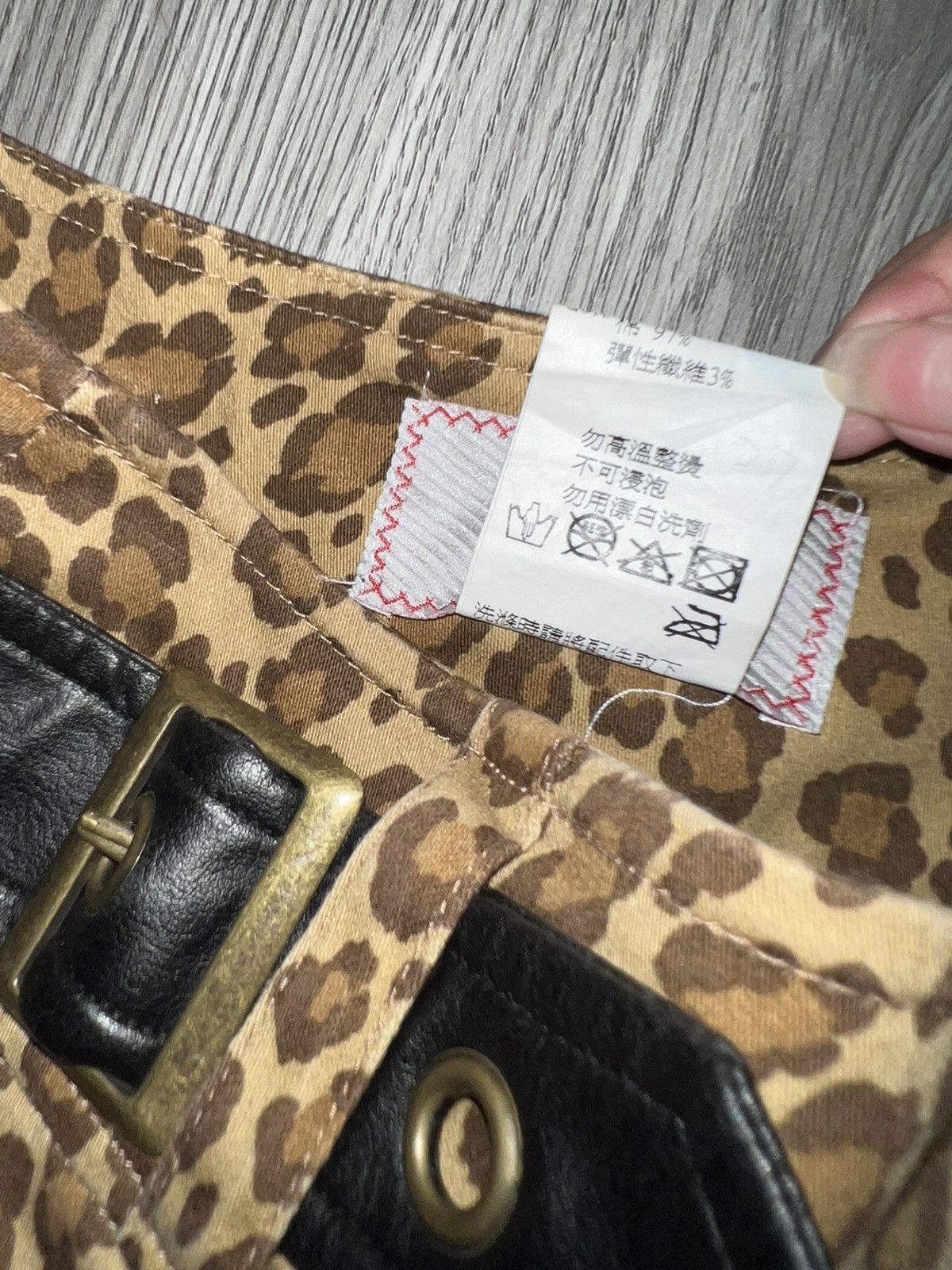 Japanese Brand Leopard pleated mini skirt 🧛🏻‍♀️🖤 Size 27" / US 4 / IT 40 - 7 Thumbnail