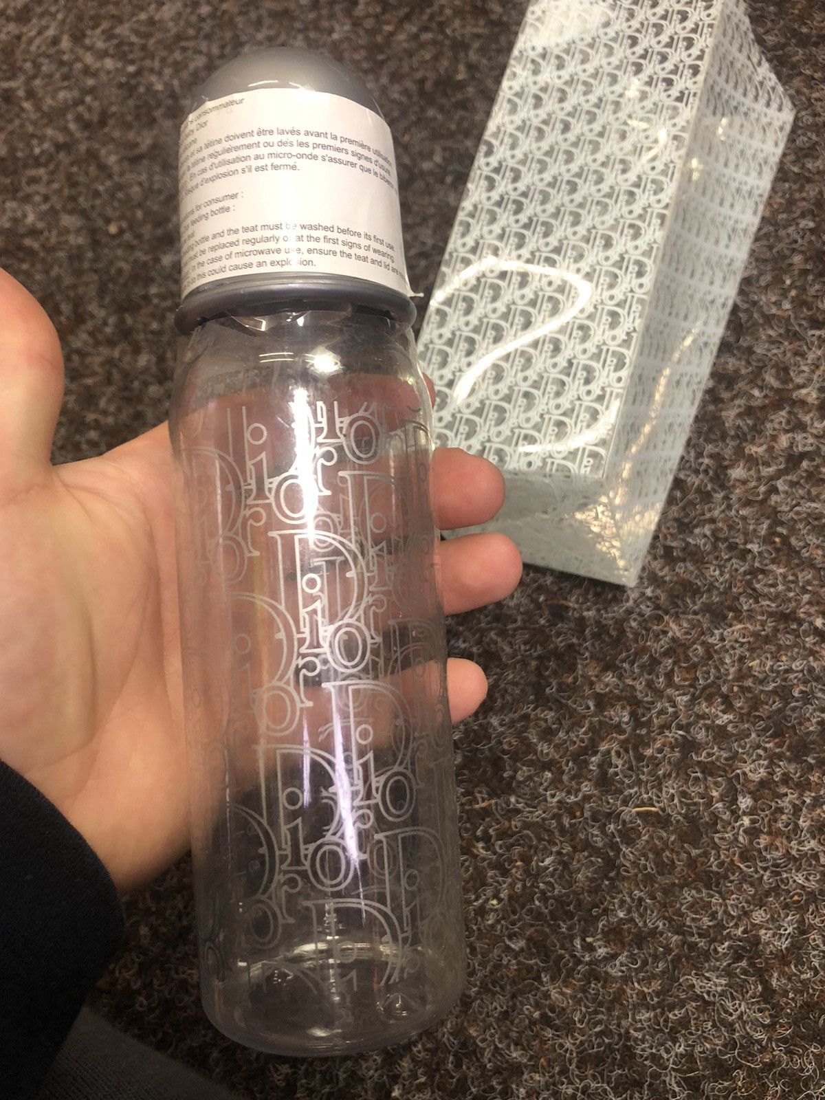 Dior Brand new Dior Baby Bottle Size ONE SIZE - 1 Thumbnail