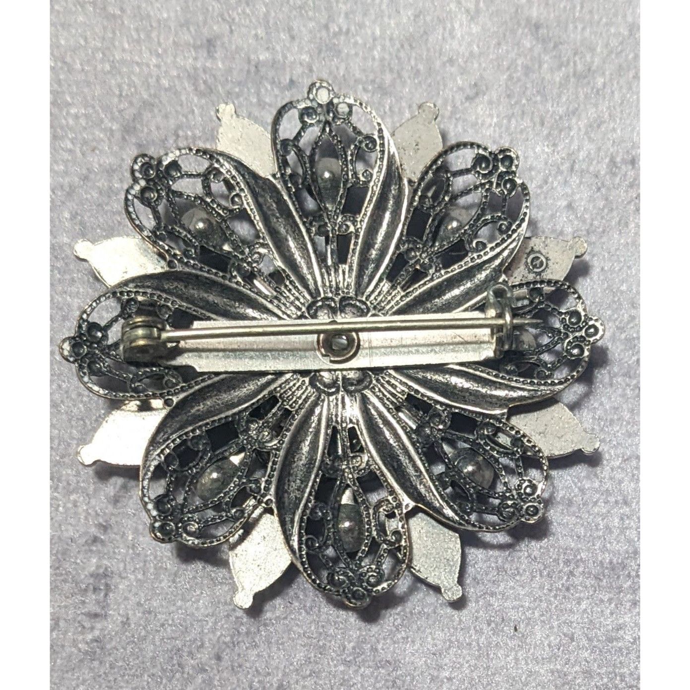 Other Vintage Floral Turquoise And Silver Tone Filigree Brooch Size ONE SIZE - 6 Thumbnail