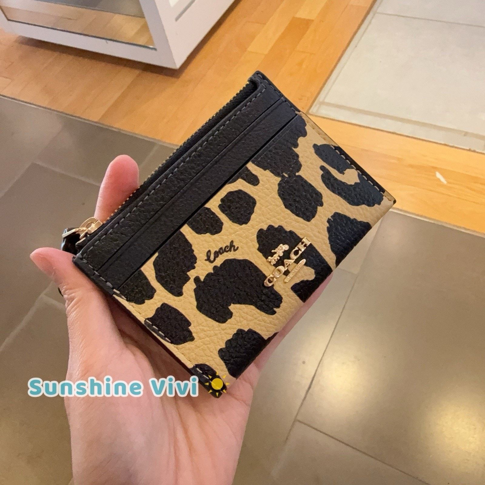 Coach NWT Coach Mini Skinny Id Case Leopard CBL75 Gold/Leopard Size ONE SIZE - 3 Thumbnail