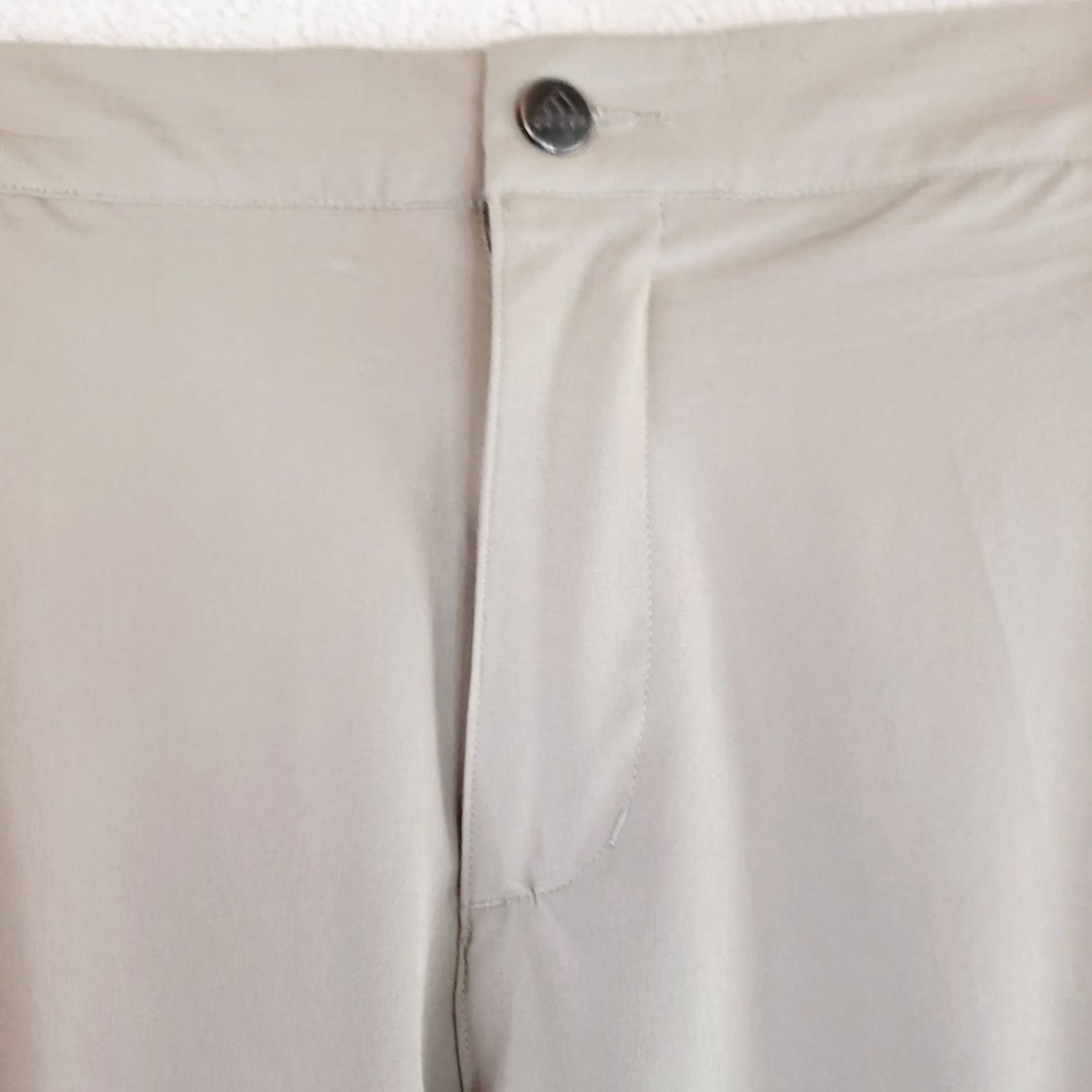 Adidas Adidas Golf Pants Mens 40x32 Khaki Beige Stretch Breathable Flex Chino Straight Pocket Logo 40 32 Regular Mens Size US 40 / EU 56 - 5 Thumbnail