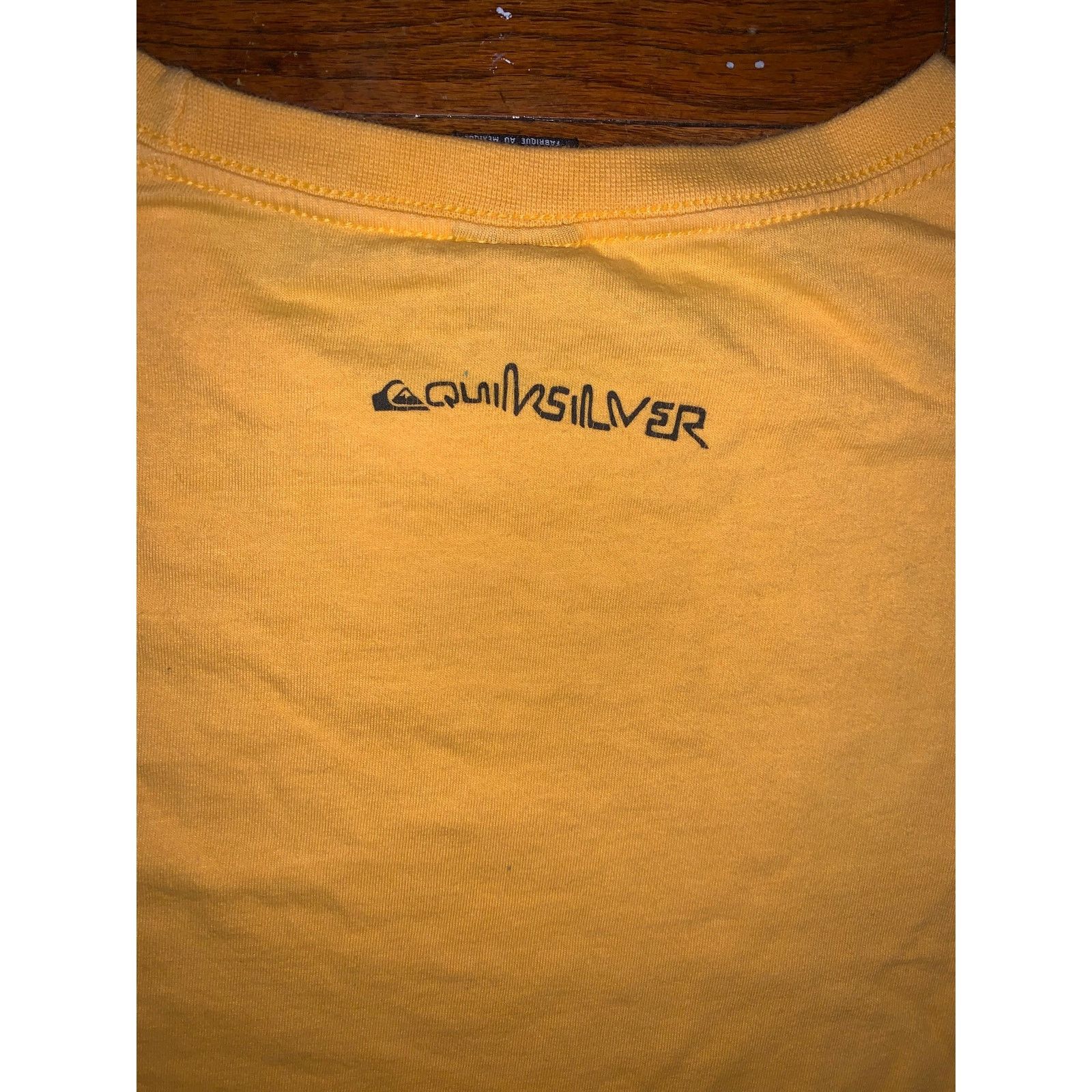 Quicksilver Vintage Quiksilver Graphic T Shirt XL Yellow Surf Skate Size US XL / EU 56 / 4 - 8 Thumbnail